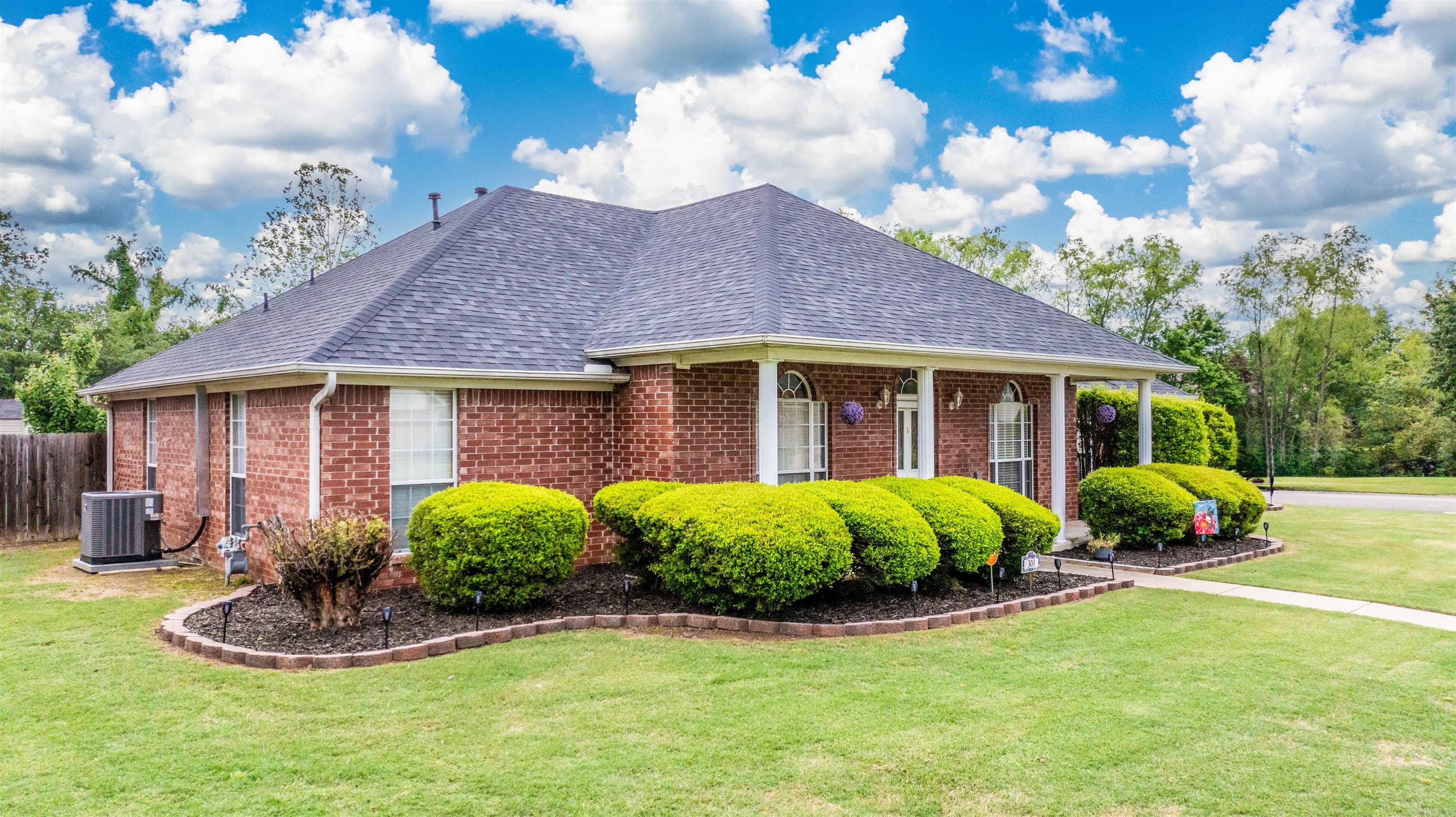 HICKORY CREEK - Residential