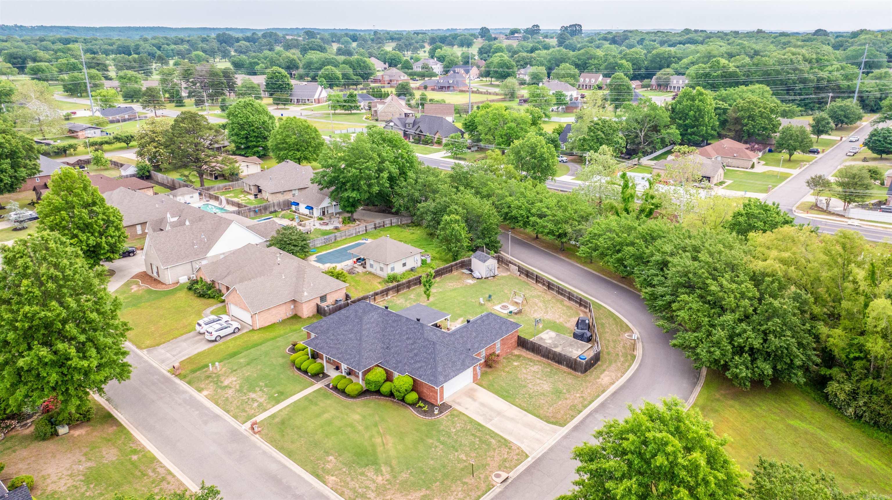 HICKORY CREEK - Residential