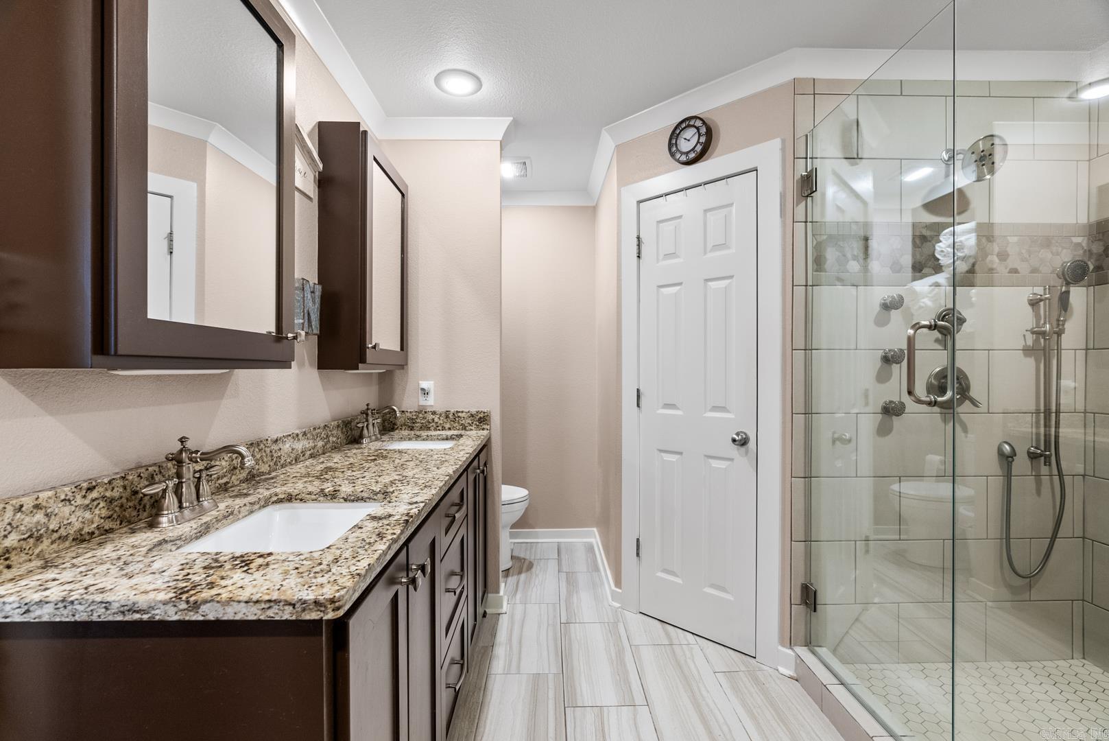 HICKORY CREEK - Residential