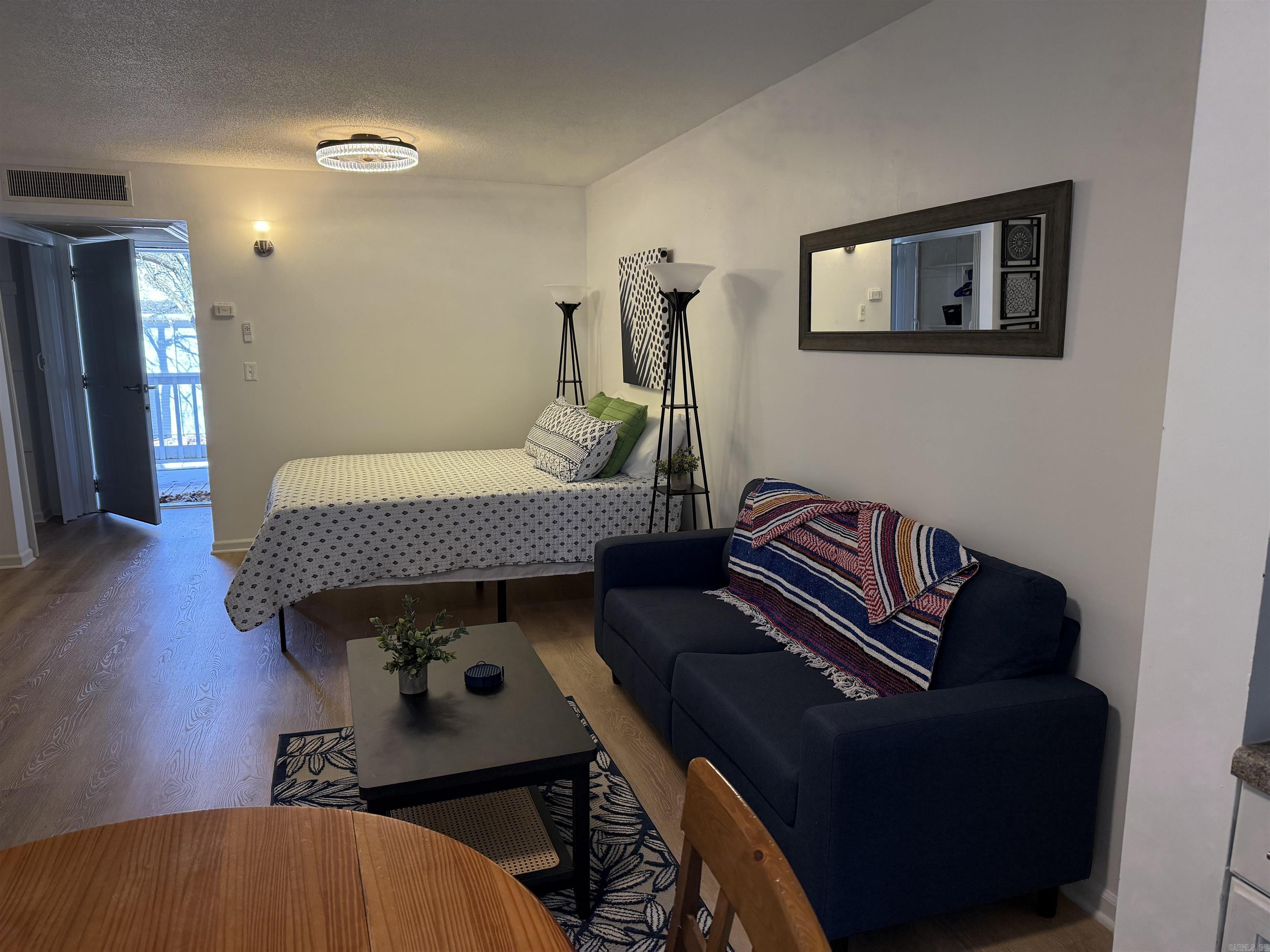 SUMMERHILL PLACE CONDOS - Residential