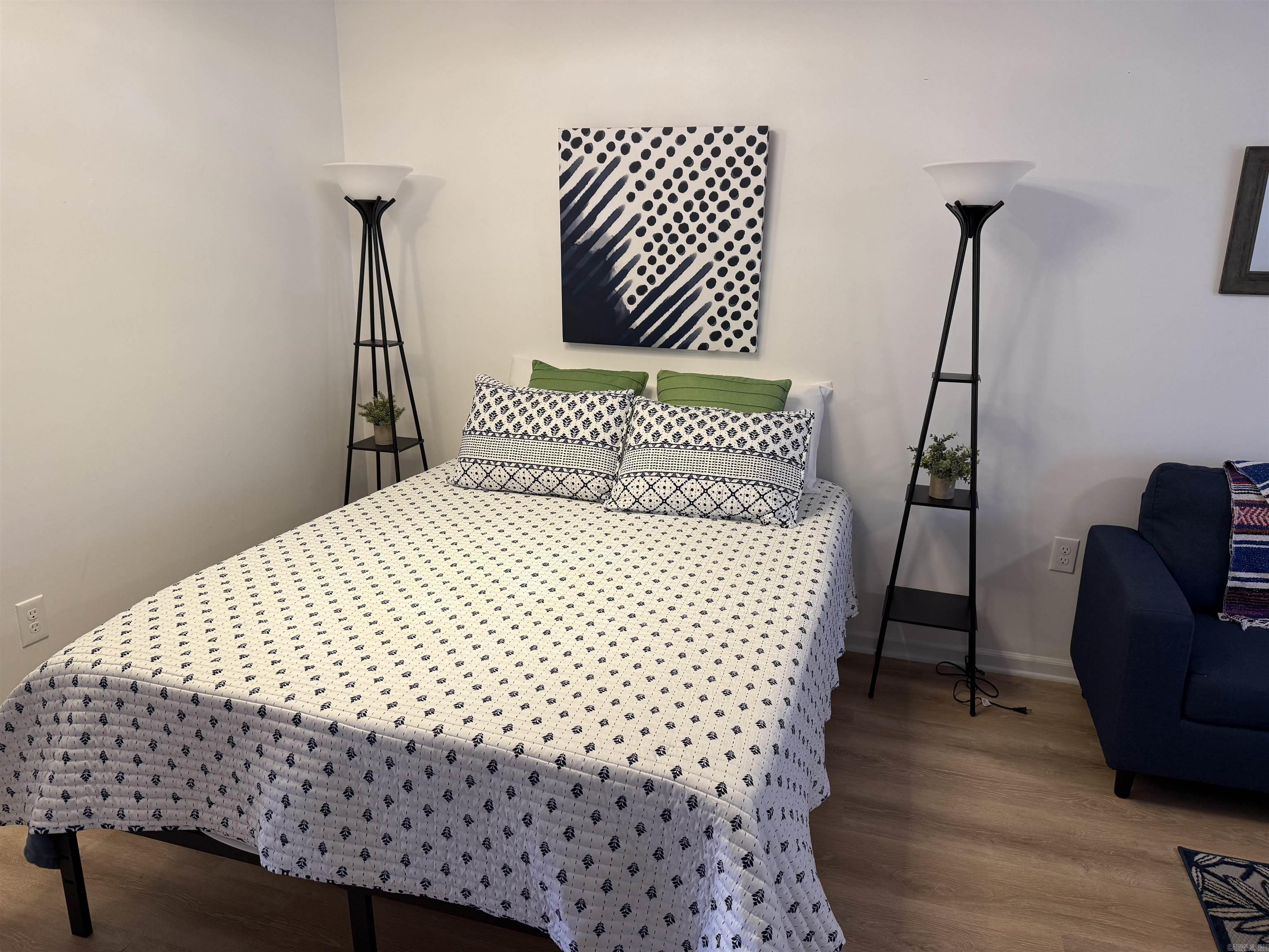 SUMMERHILL PLACE CONDOS - Residential