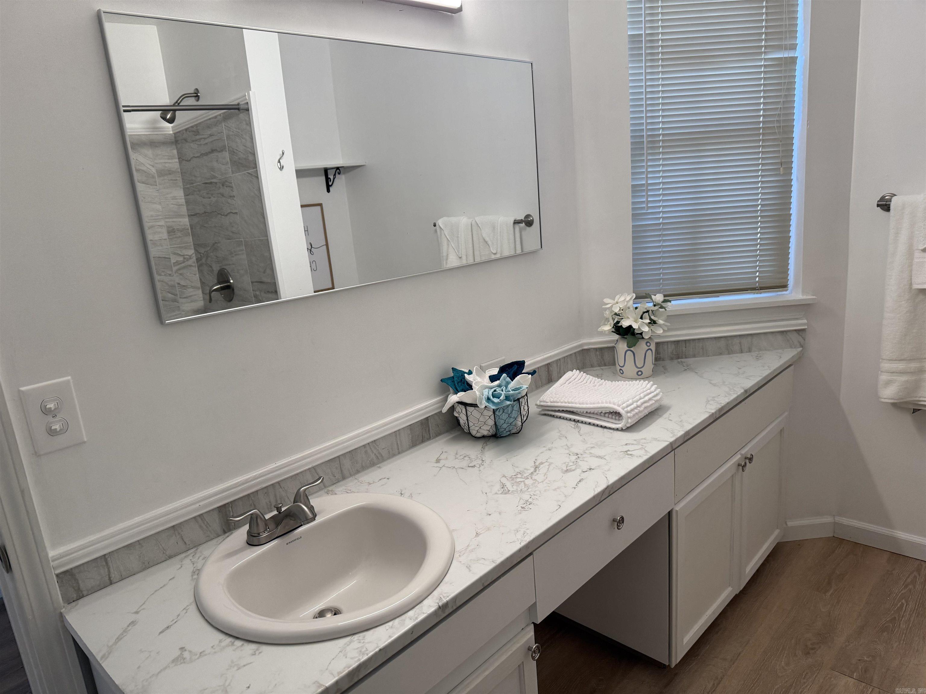SUMMERHILL PLACE CONDOS - Residential