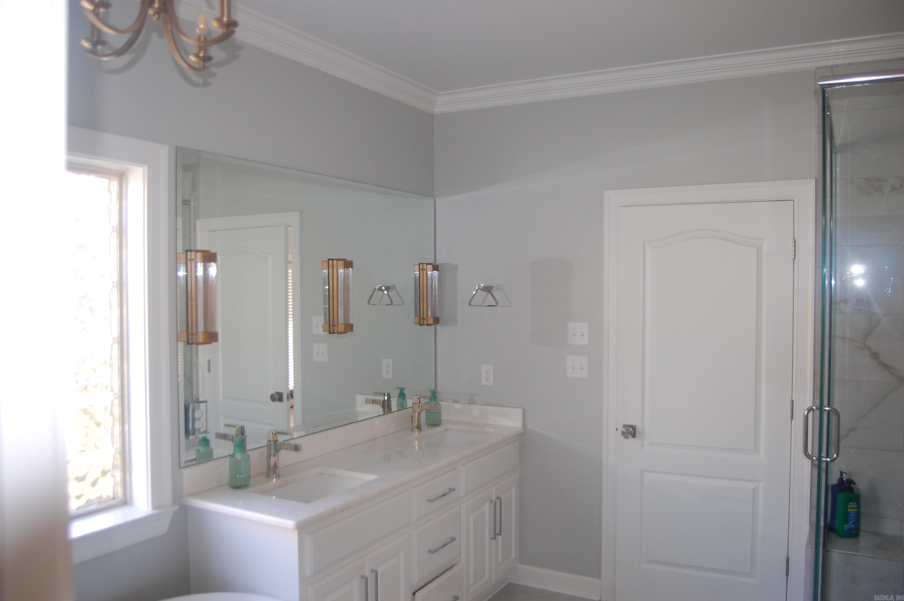 COUNTRY CLUB OF ARK THE - Residential