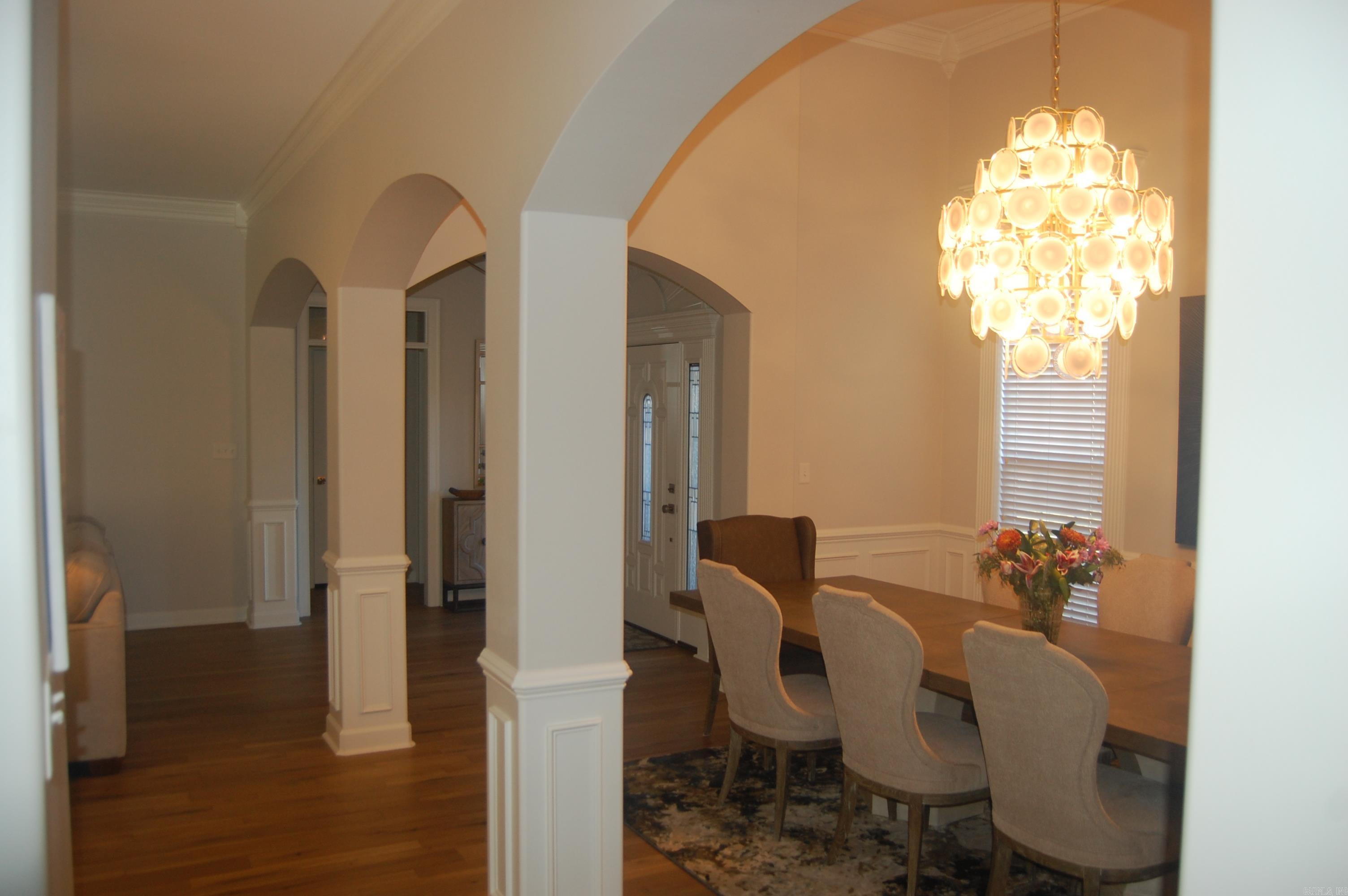 COUNTRY CLUB OF ARK THE - Residential