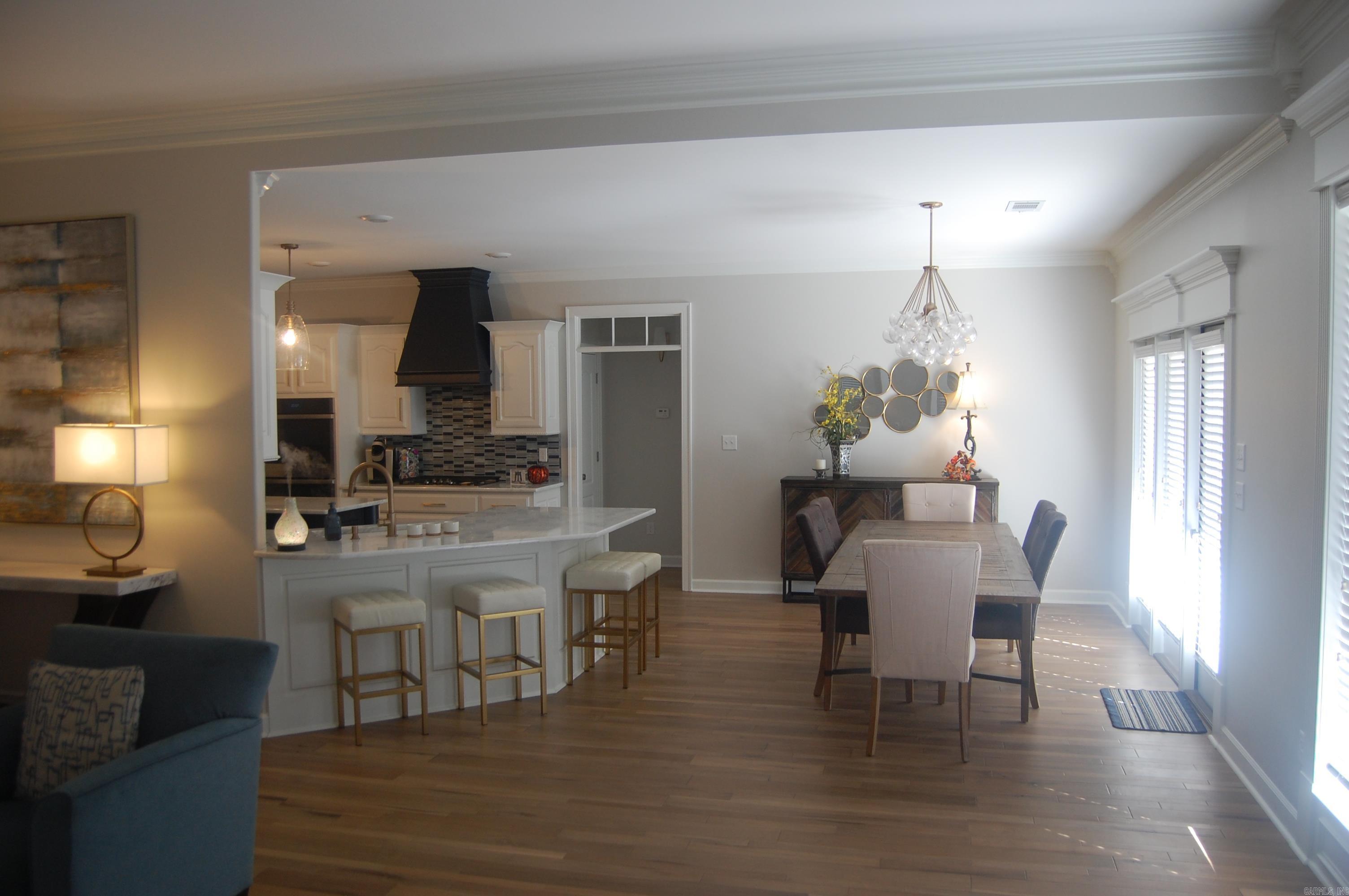 COUNTRY CLUB OF ARK THE - Residential