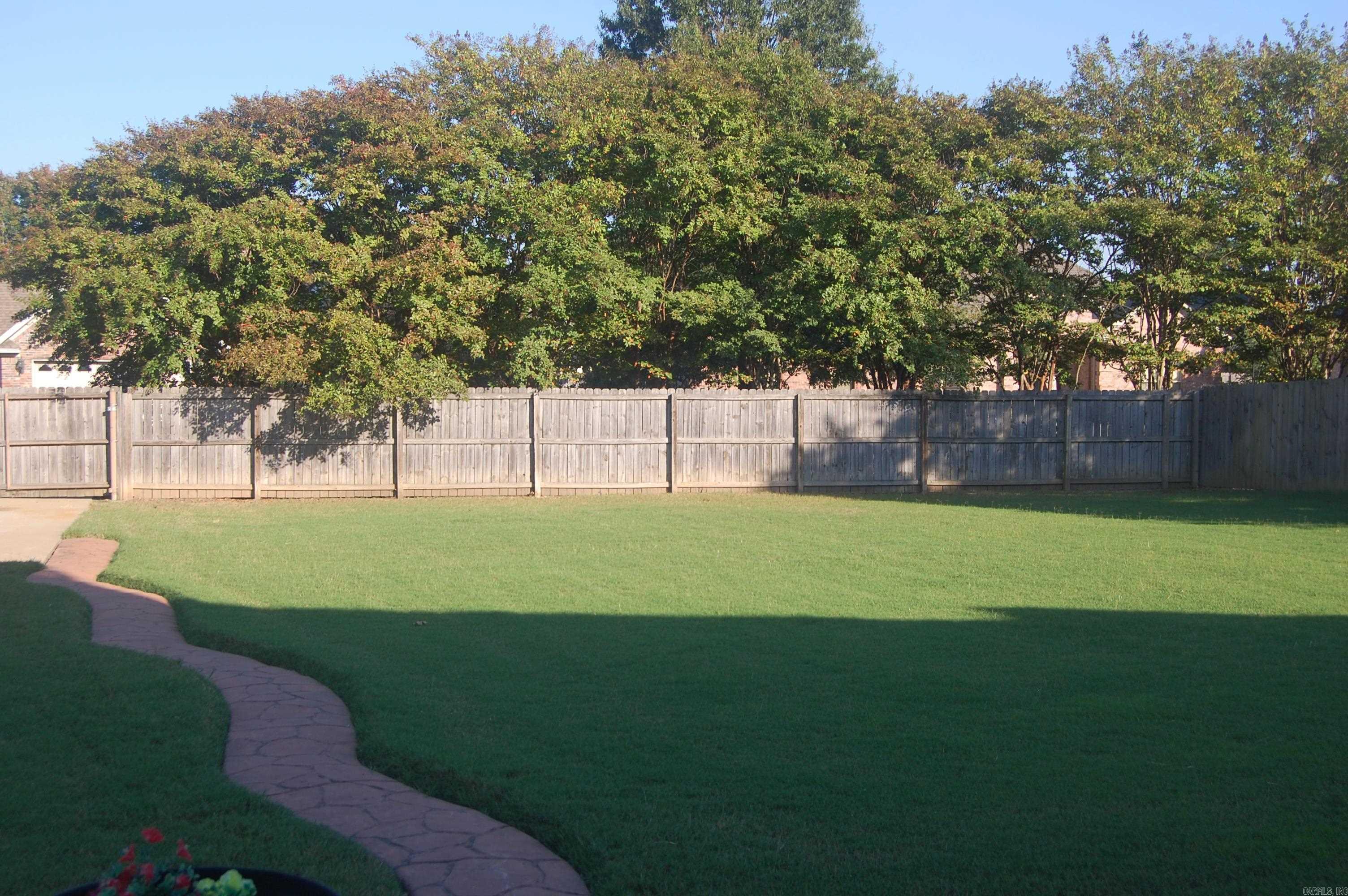 COUNTRY CLUB OF ARK THE - Residential