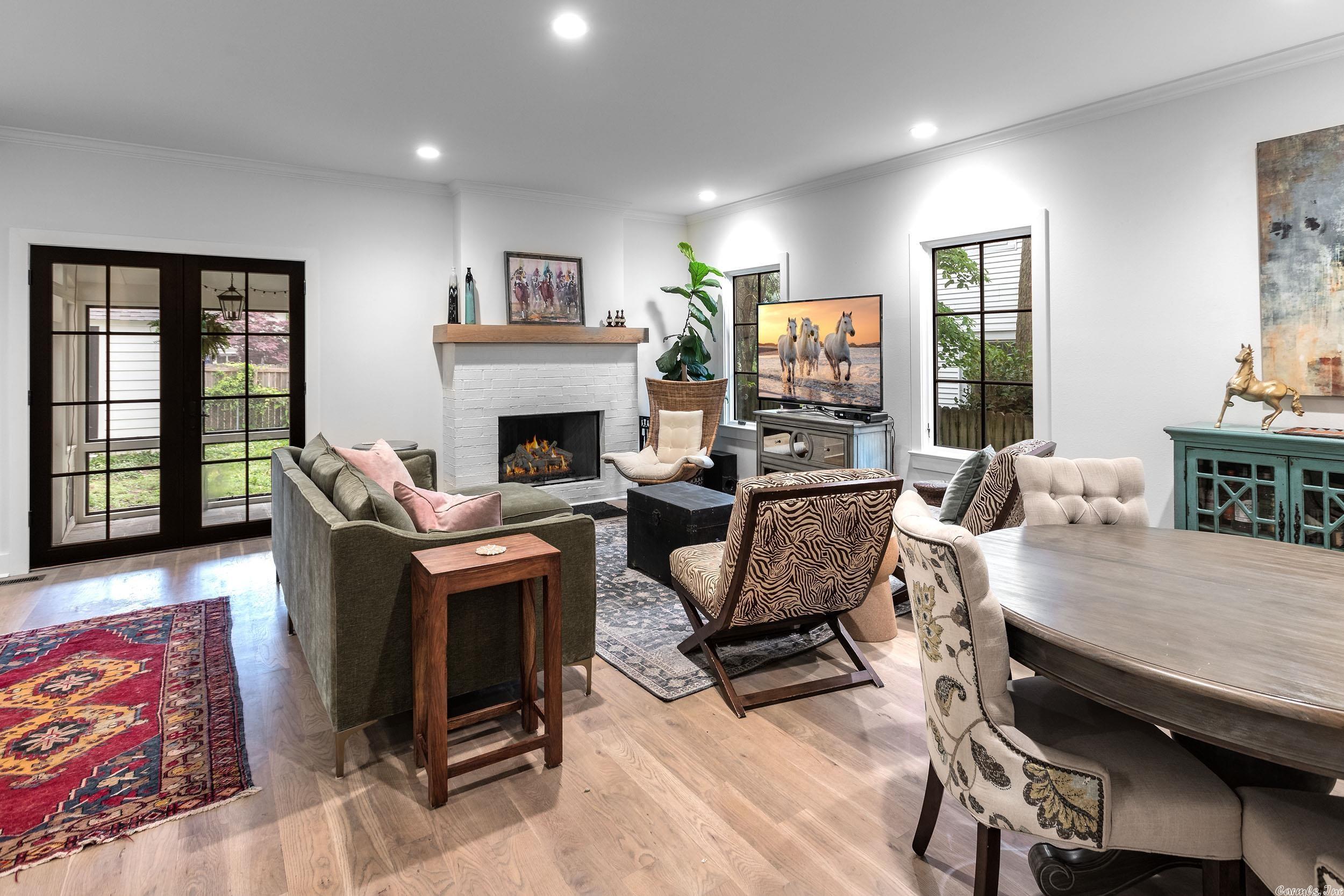 Newtons - Residential