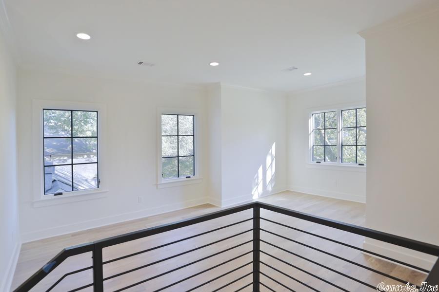 Newtons - Residential