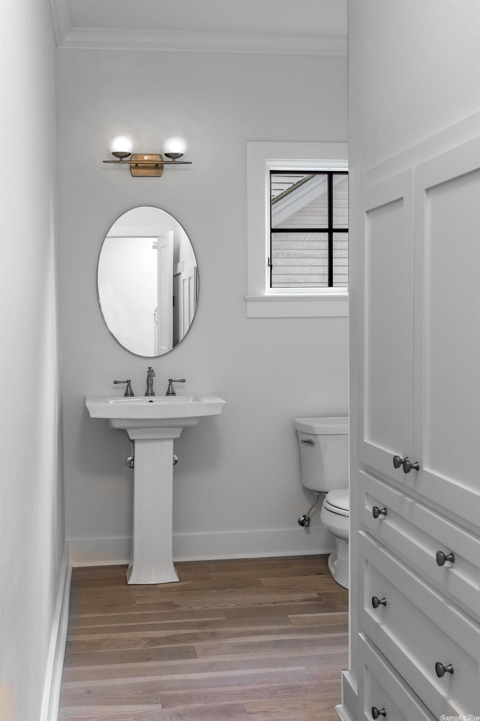 Newtons - Residential