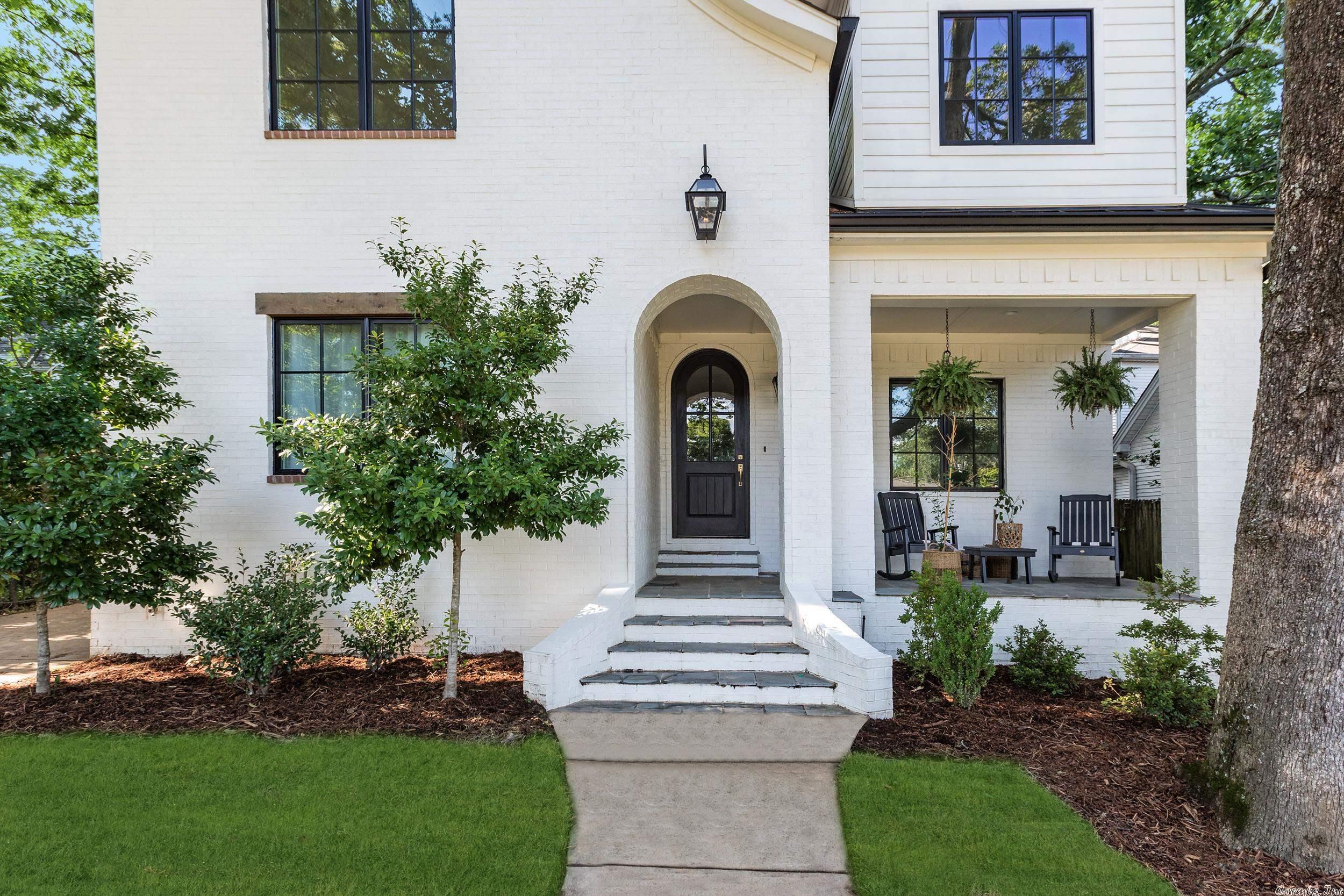 Newtons - Residential