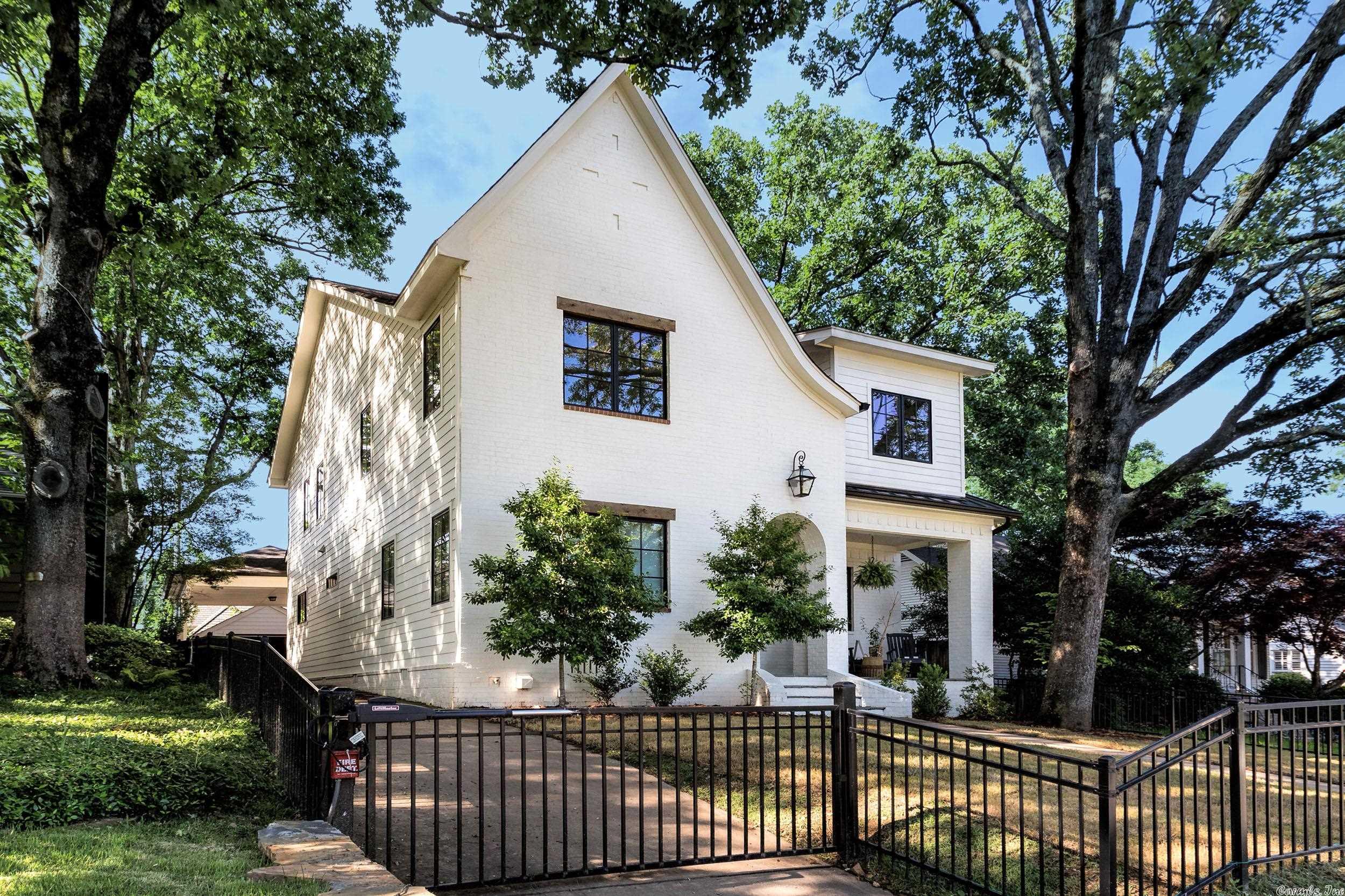 Newtons - Residential