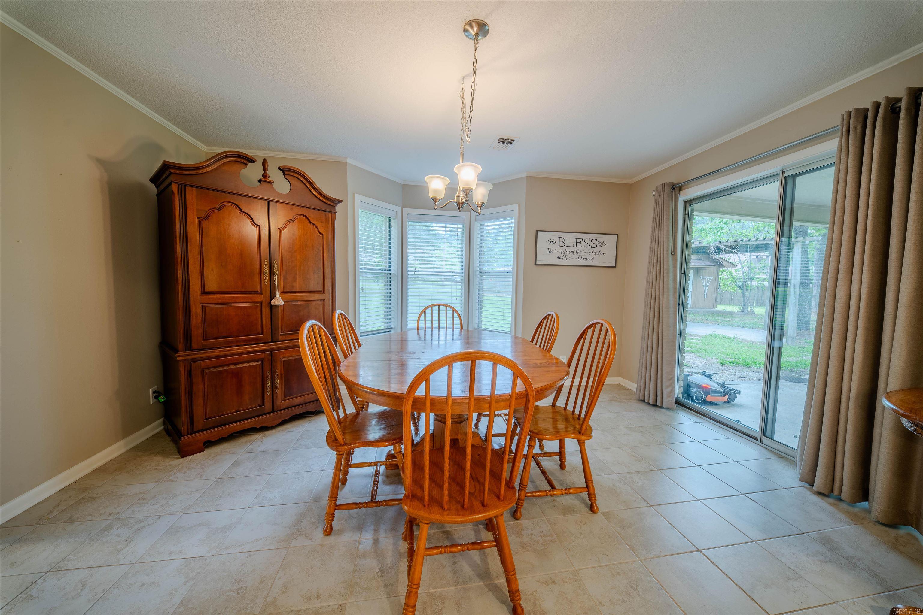 MIKE BERG LAKE - Residential