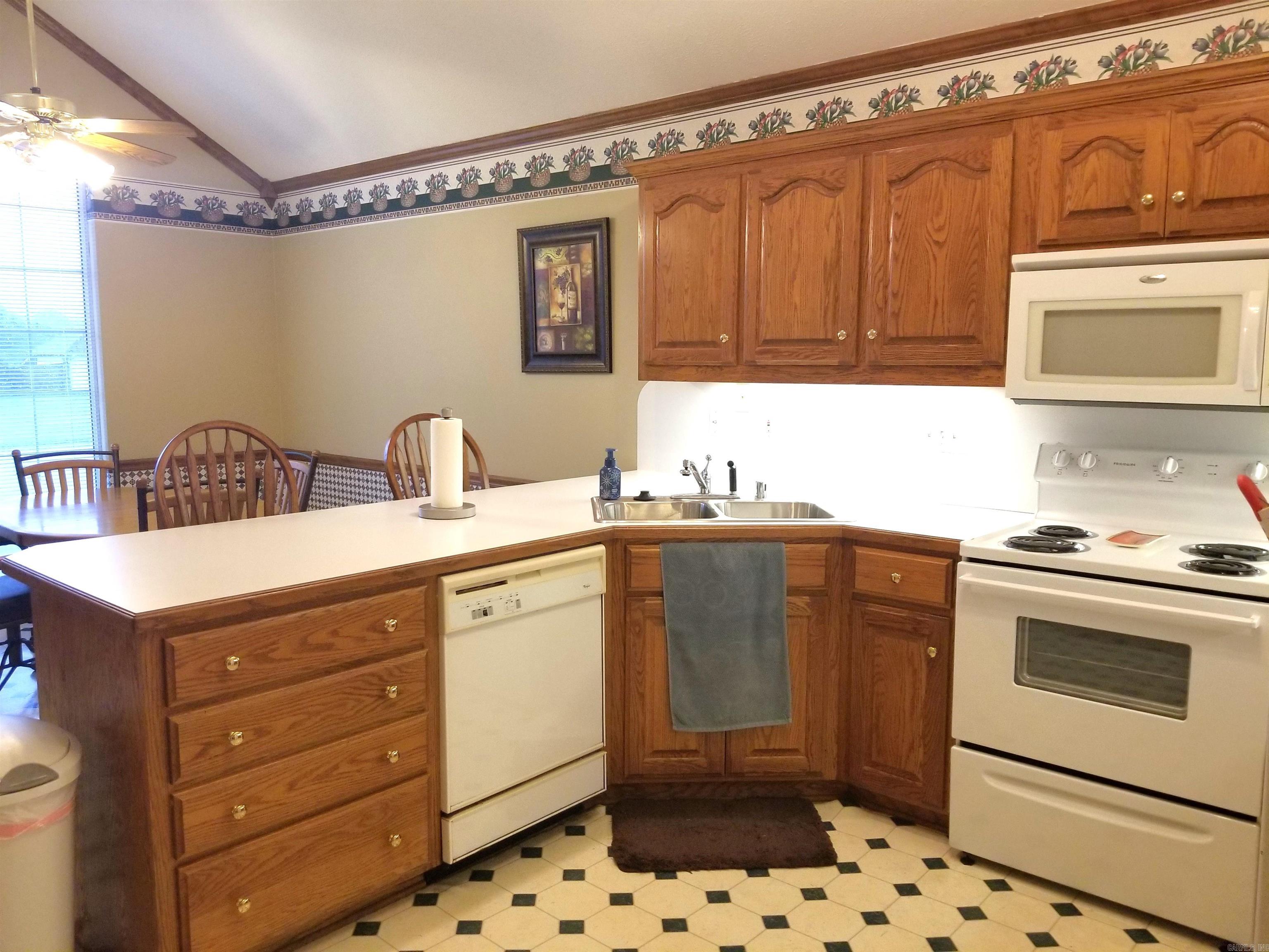 Quail Hollow - Residential