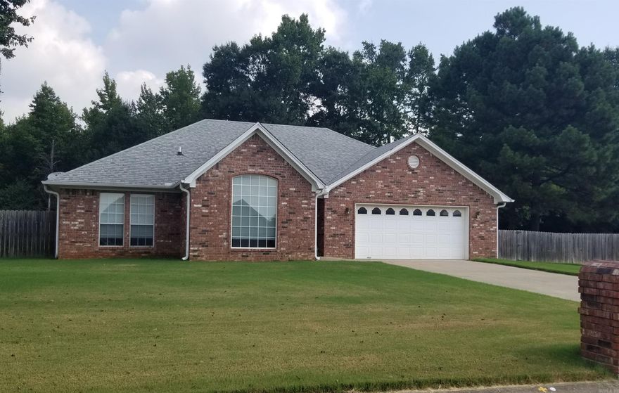 $5K buyer incentive! 32x15 SHOP BUILDING with this 3br/2ba split plan house in Restricted Quail Hollow Subdivision. On Almost 1/2 acre with Large 2 room Shop or Craft Building. RV Parking w 220wiring!  Extra Large Master Bedroom with sitting area, ensuite and walk-in-closet. Jet tub plus walk-in shower.  Large vaulted ceiling kitchen . Trey ceiling in Living Room with gas log Fireplace. Fully Wood Fenced  large with paved driveway to shop building. Roof 2011, HVAC 2021. Underground utilities  Backs to Green Space. Possible zero down RD Loan.  Close to AFB,  Conway, Cabot, Beebe, Jxville, NLR. At full list price seller will pay $5K flooring allowance OR $5K of buyer's closing costs.