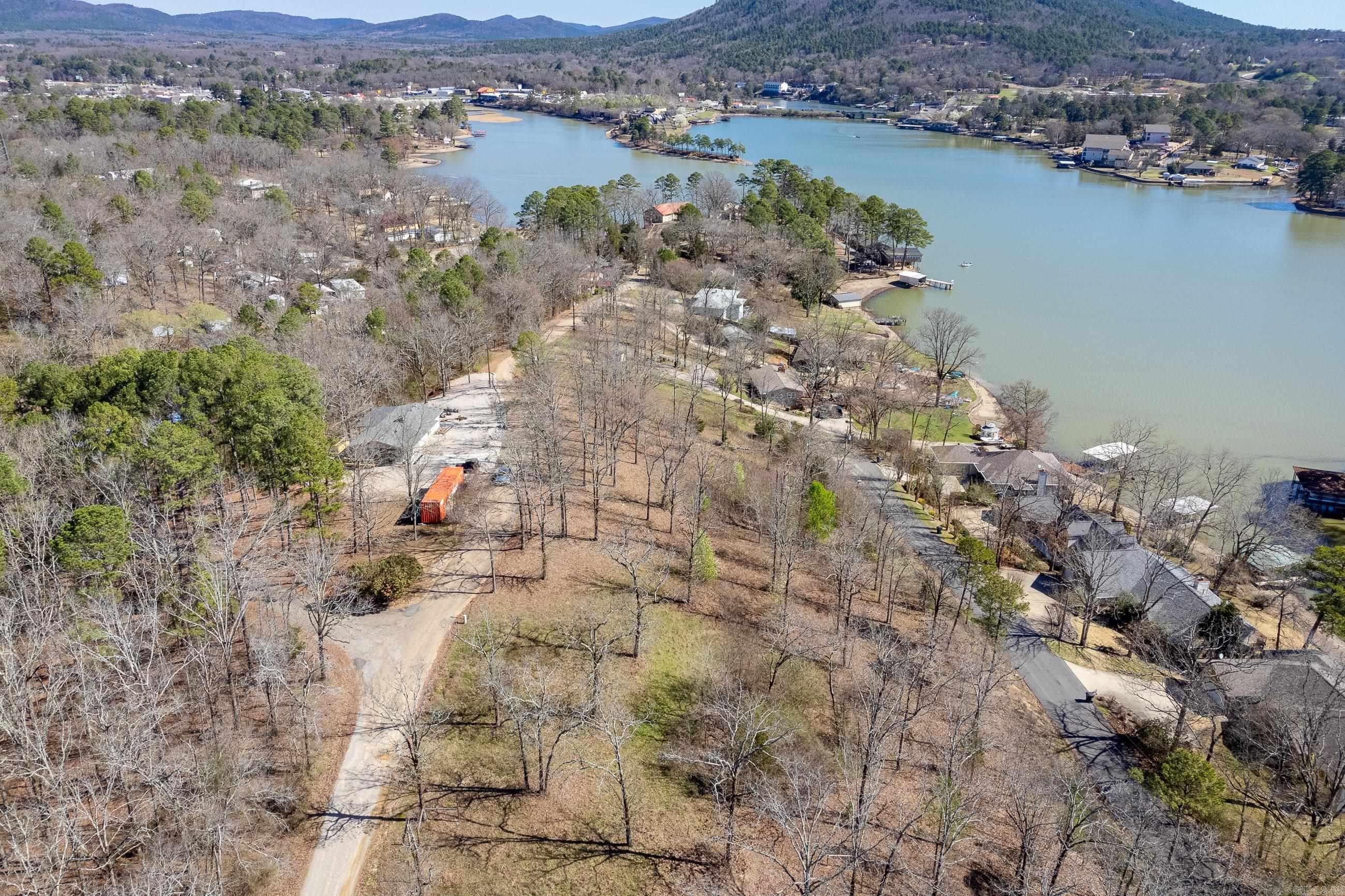 Metes & Bounds - Land