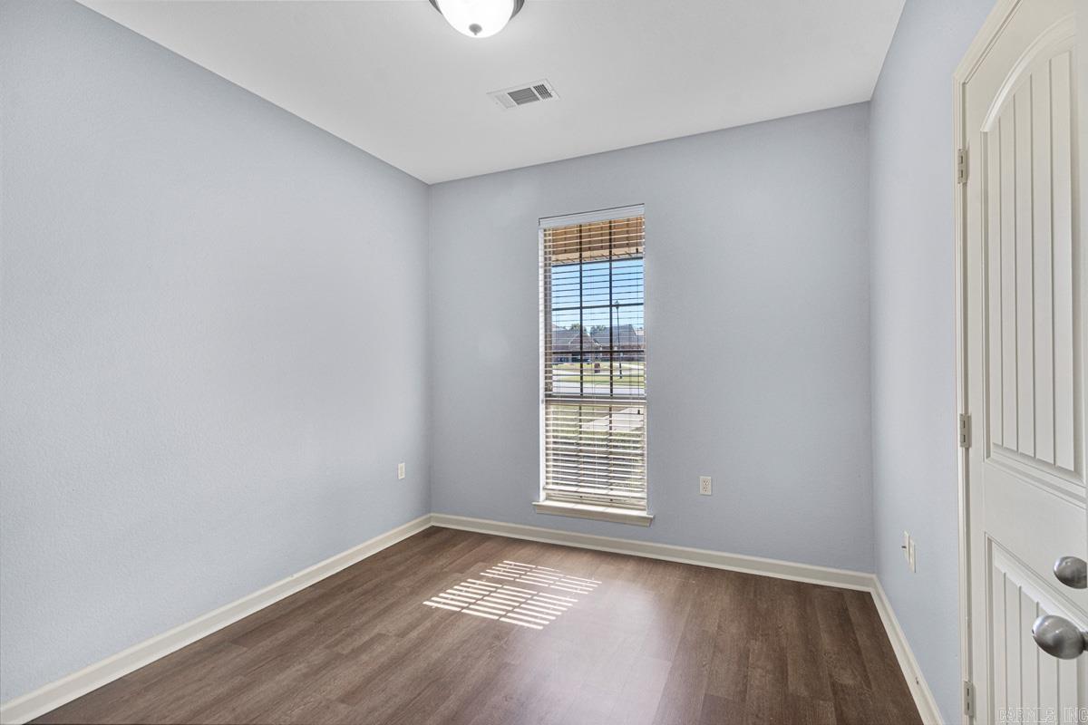 BASE MEADOWS ADDN - Residential