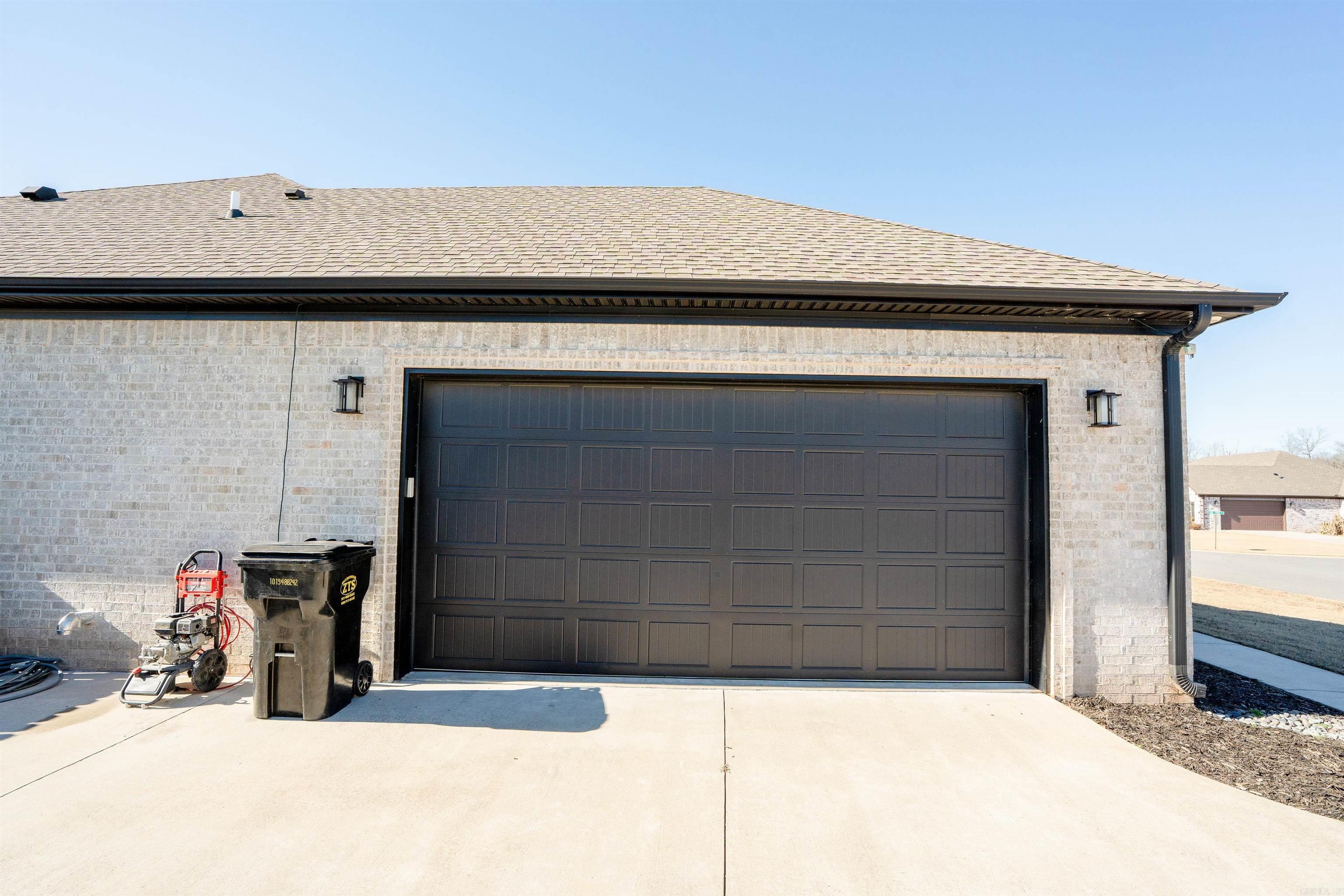 MOUNT TABOR ESTATES - Residential