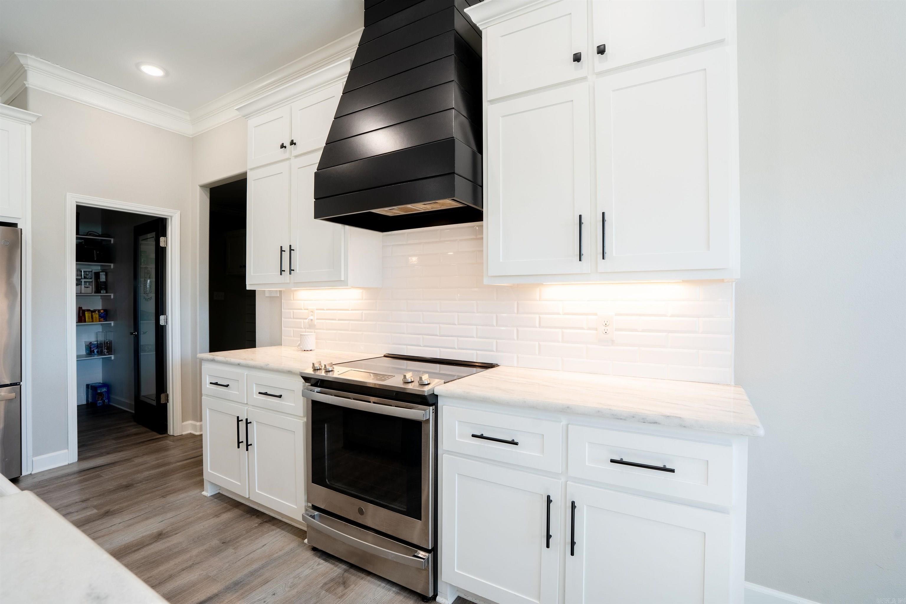 MOUNT TABOR ESTATES - Residential