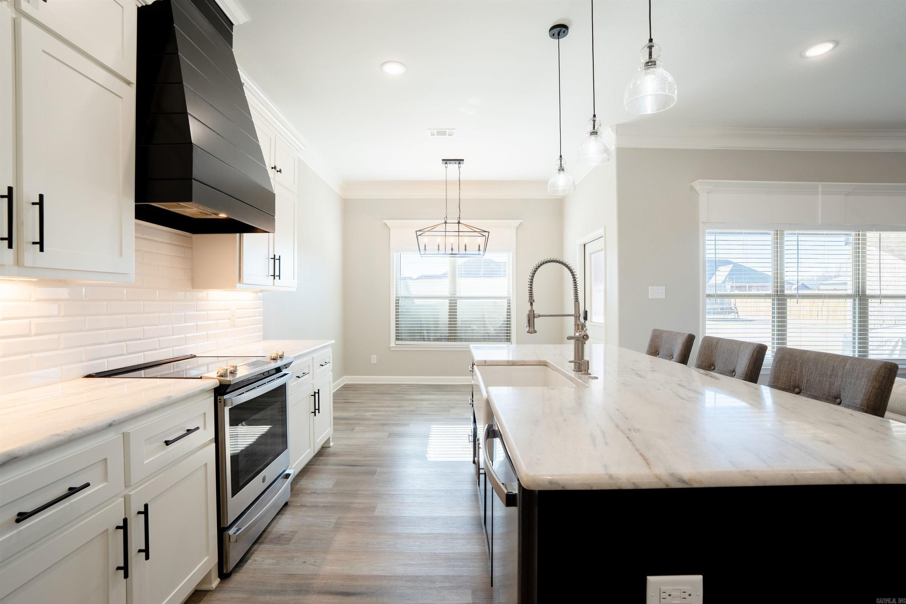 MOUNT TABOR ESTATES - Residential