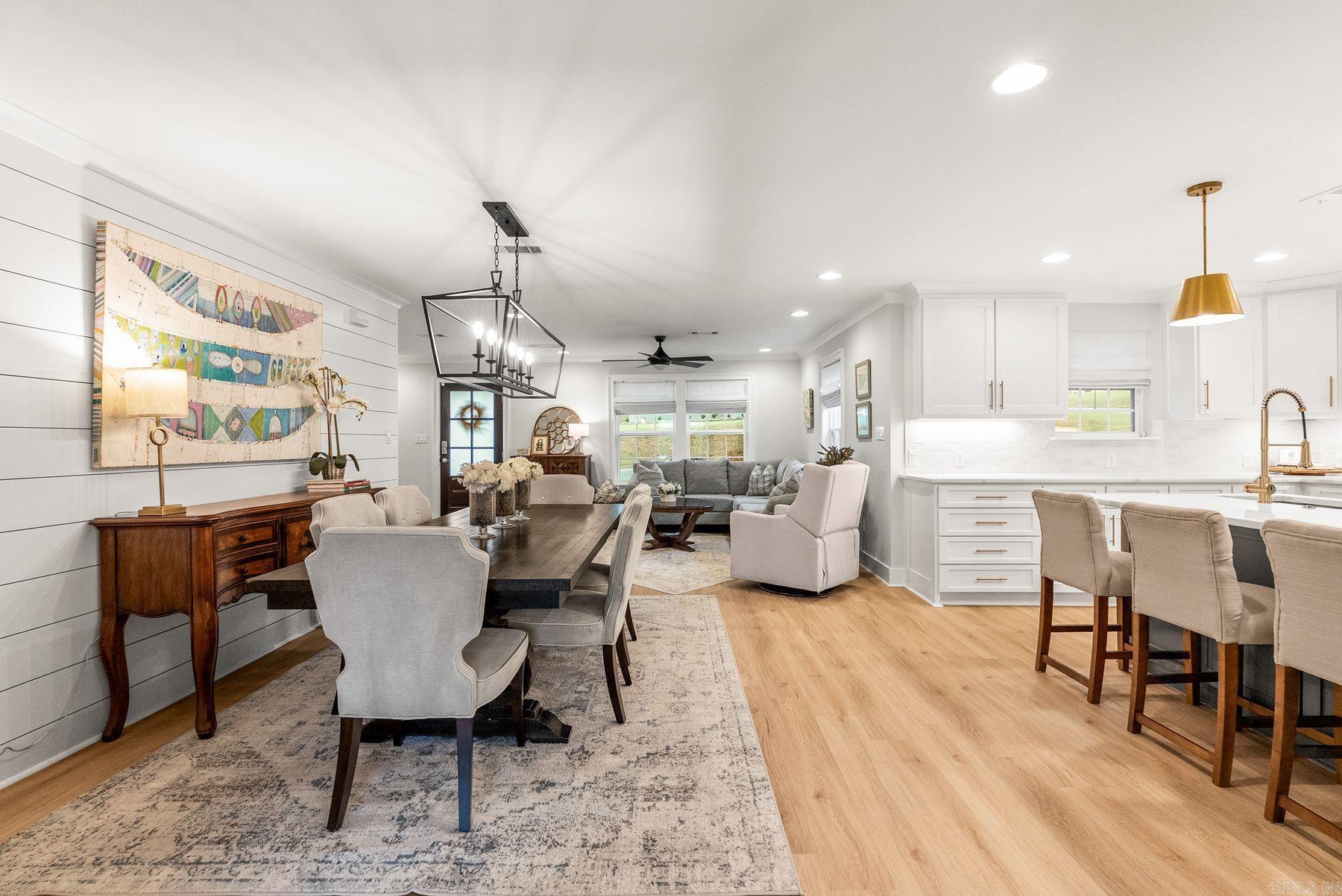KINGWOOD PLACE - Residential