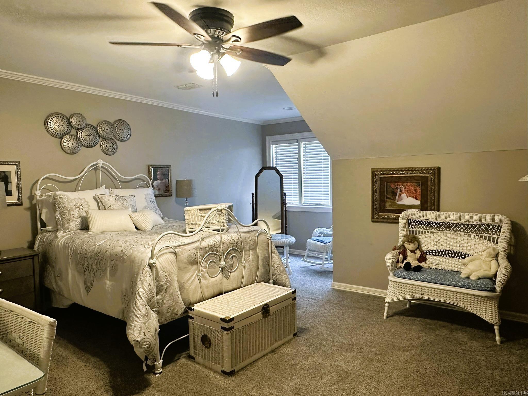 LAKEWOOD ESTATES - Residential