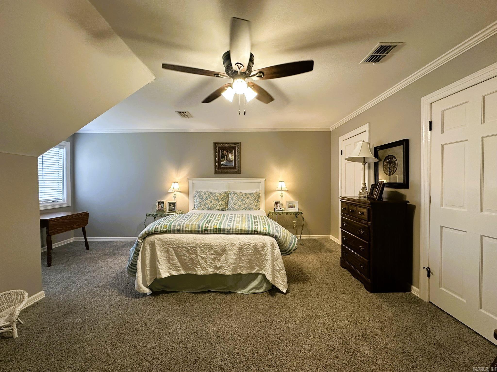 LAKEWOOD ESTATES - Residential