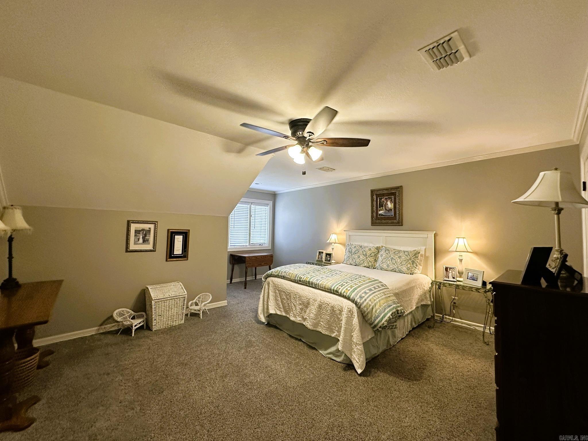 LAKEWOOD ESTATES - Residential