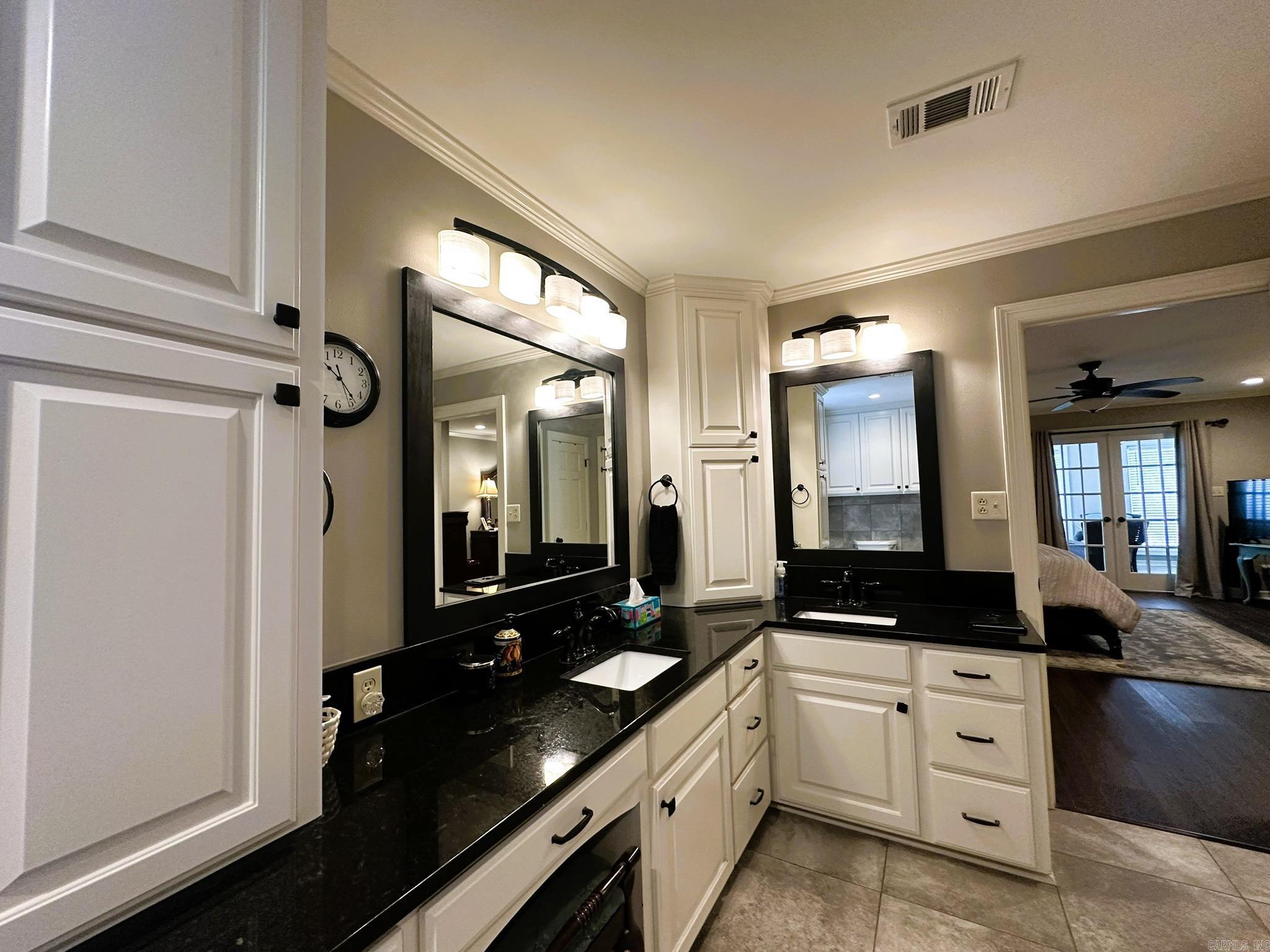 LAKEWOOD ESTATES - Residential