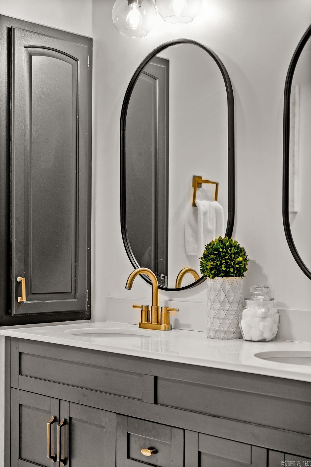 ST THOMAS ADDN - Residential