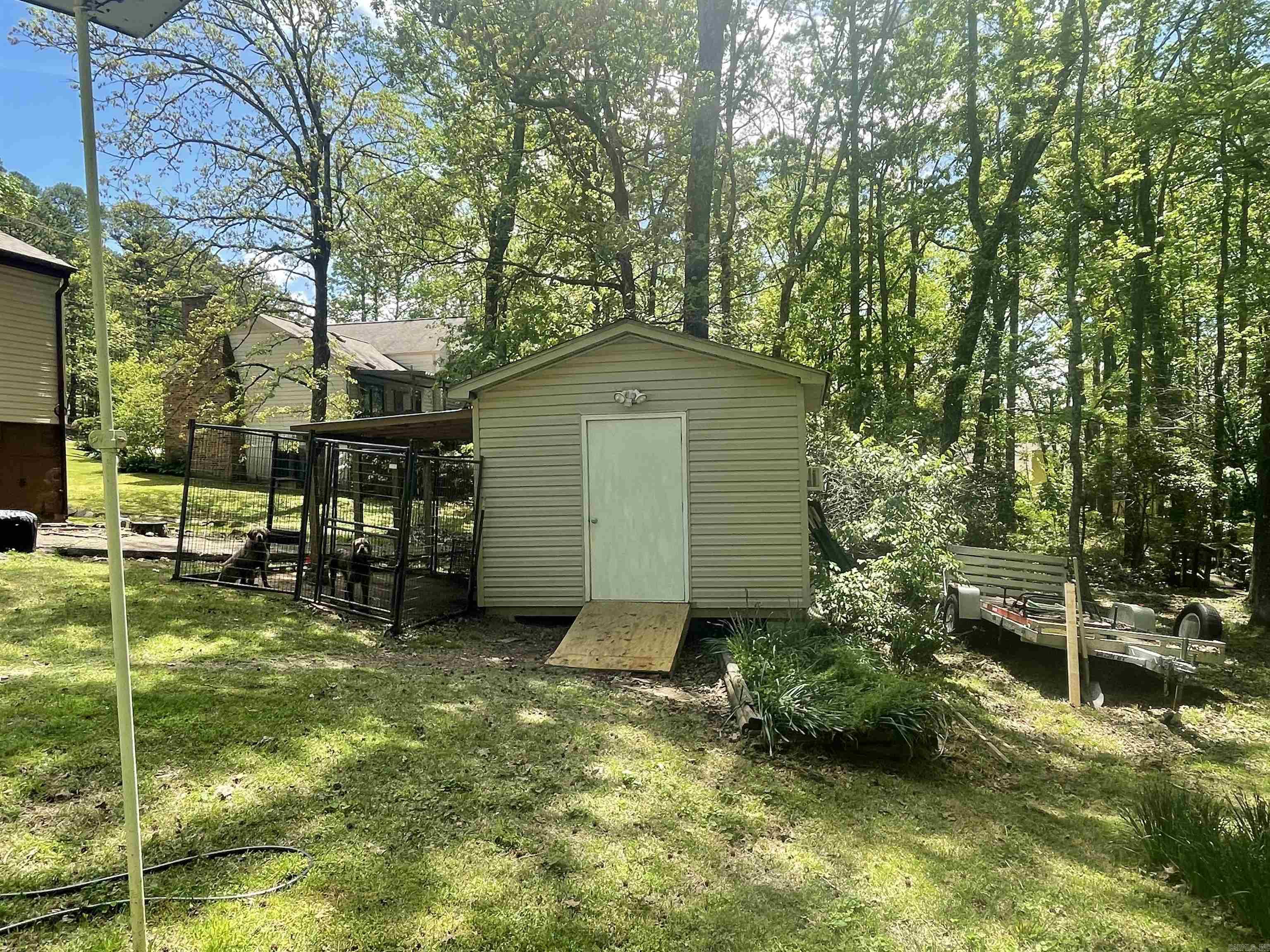 LAKEWOOD HILLS - Residential
