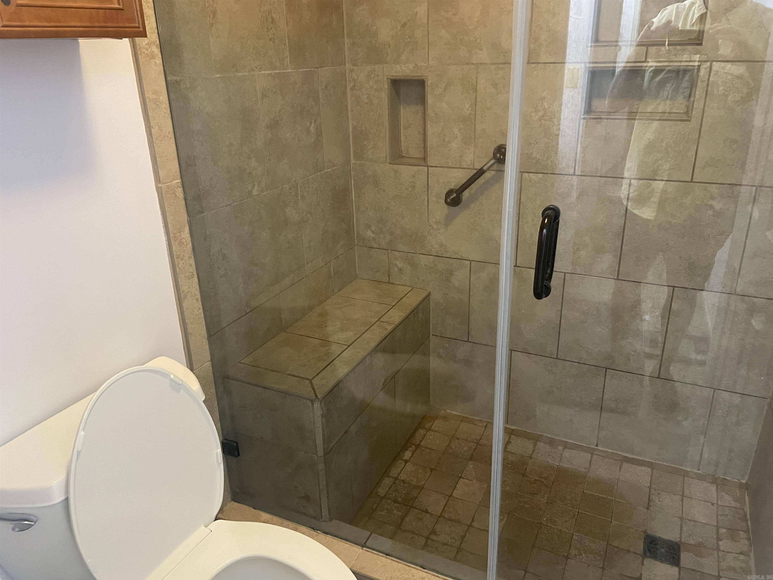 LAKEWOOD HILLS - Residential