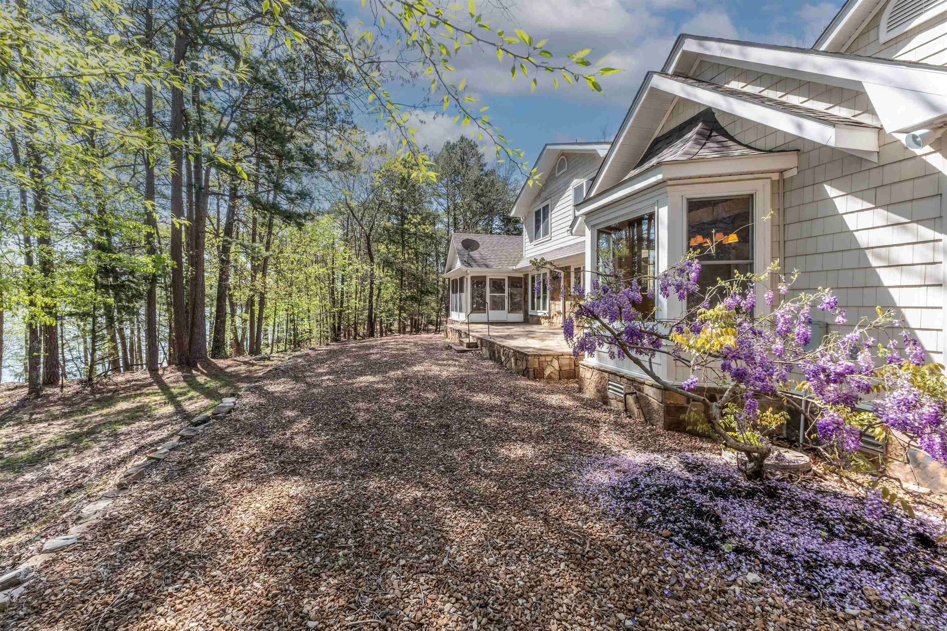 GRAND ISLE - LAKE - Residential