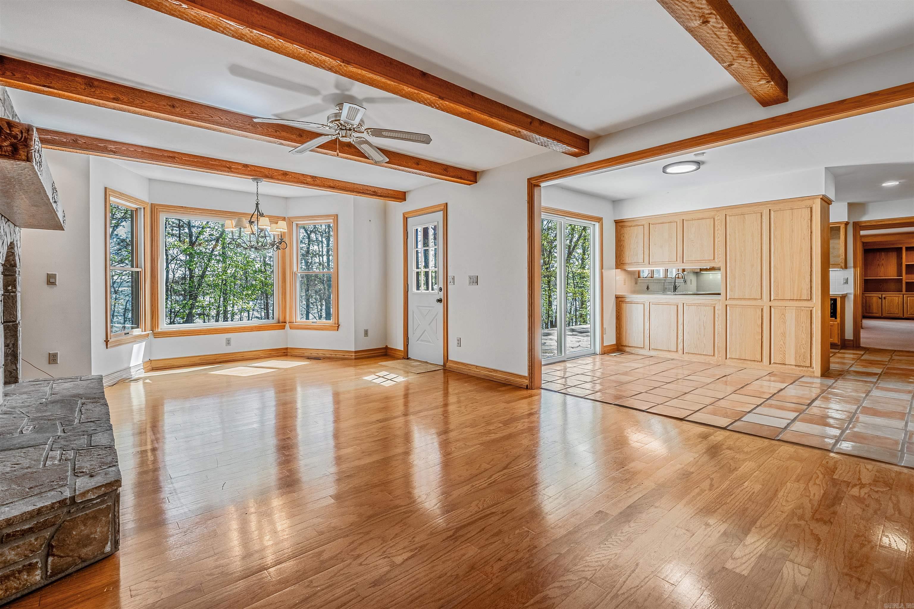 GRAND ISLE - LAKE - Residential