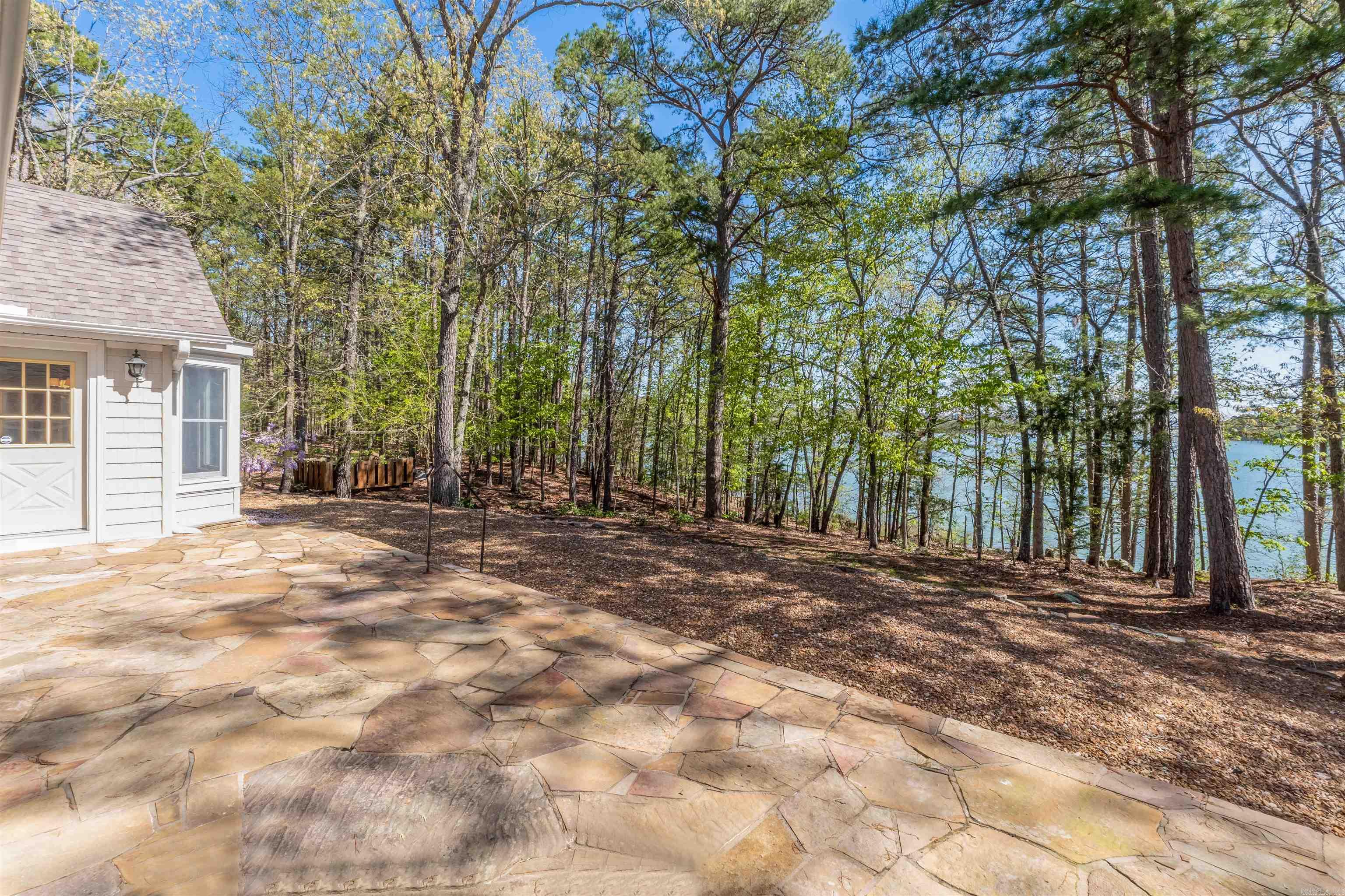 GRAND ISLE - LAKE - Residential