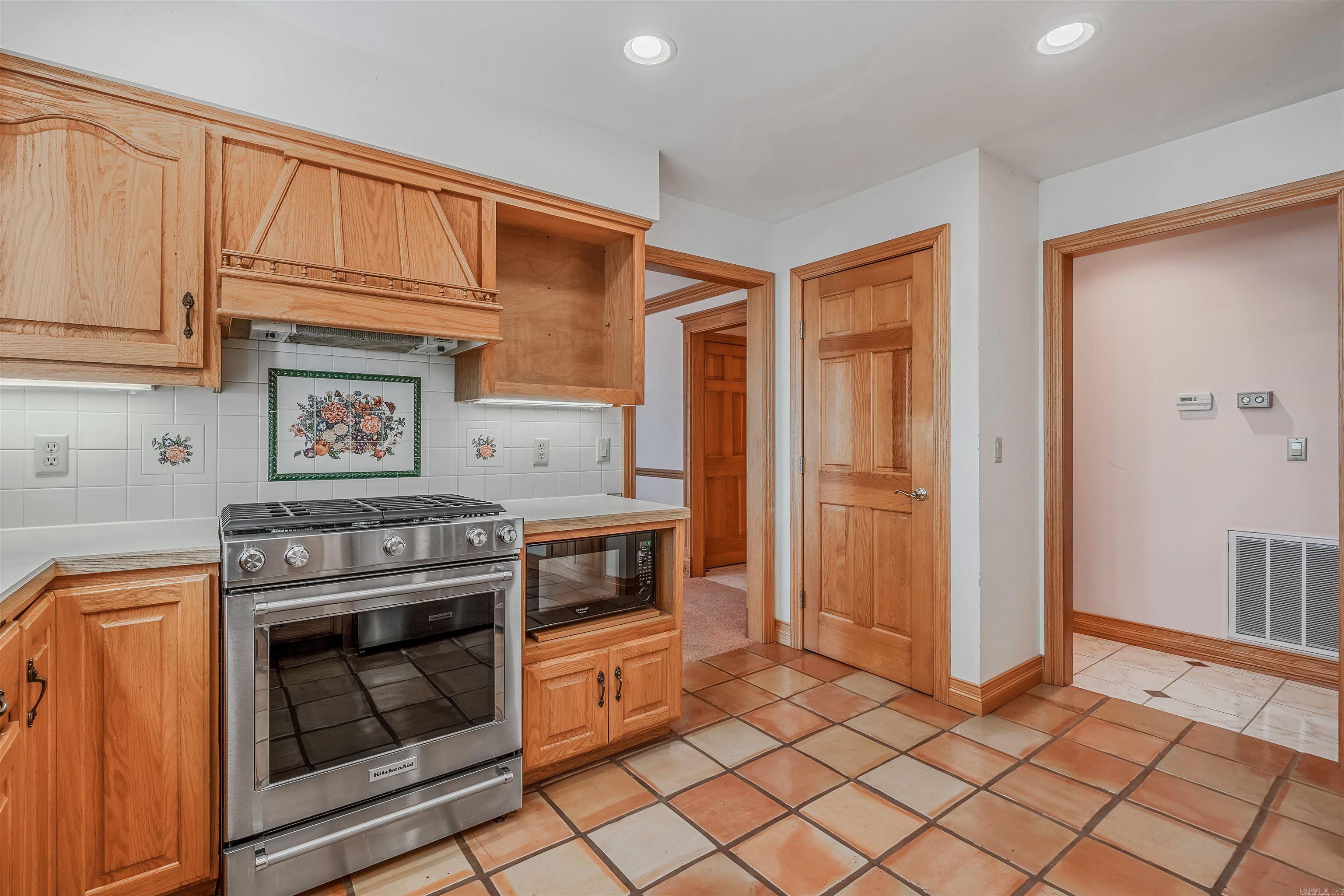 GRAND ISLE - LAKE - Residential