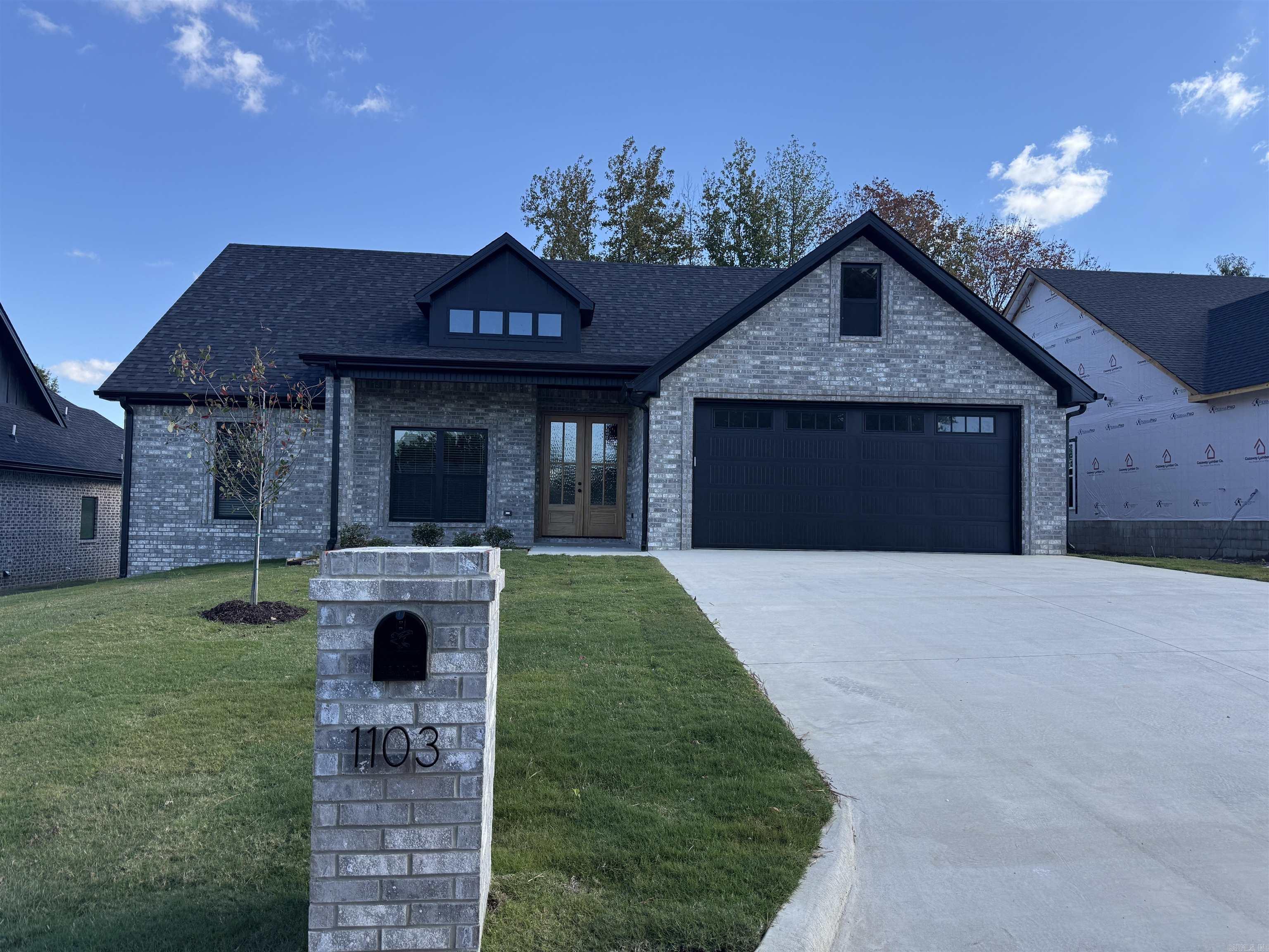 Summit Ridge - Residential