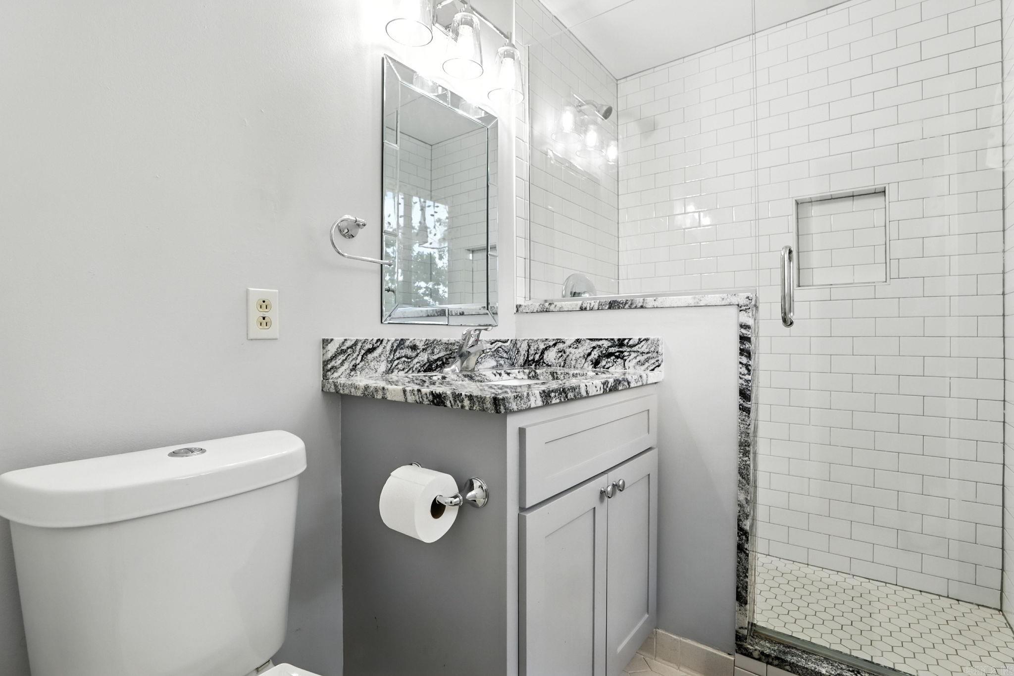 ECHO VALLEY - Residential