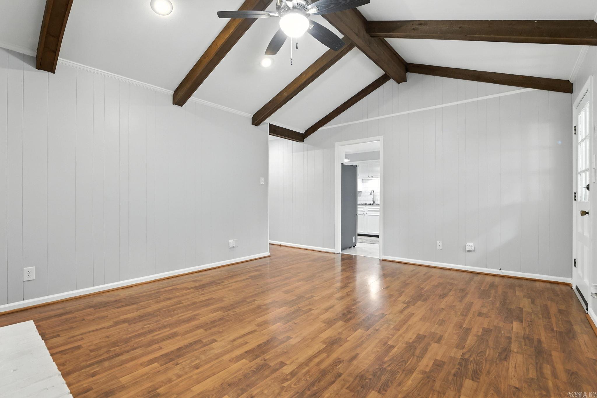 ECHO VALLEY - Residential