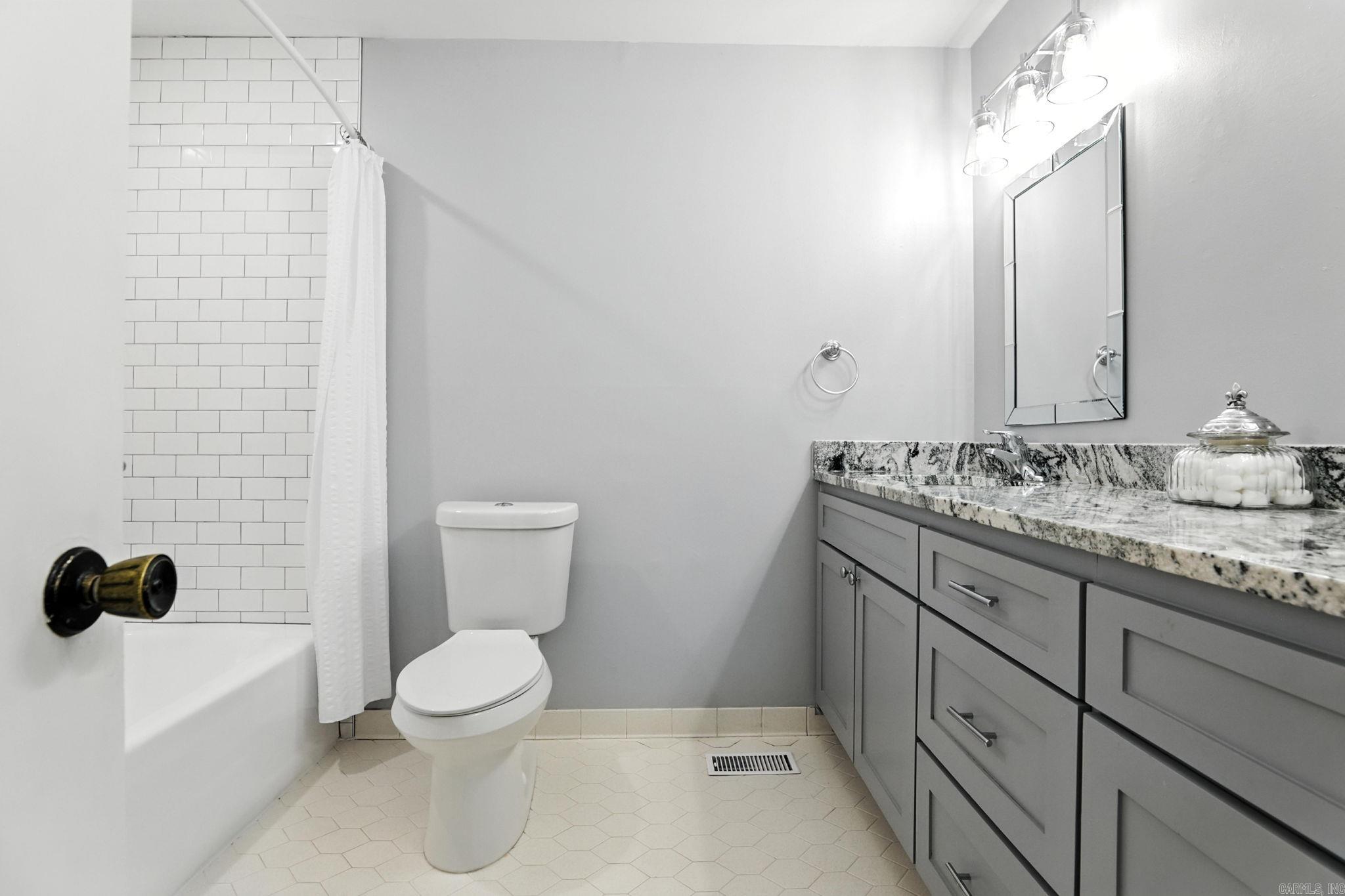 ECHO VALLEY - Residential