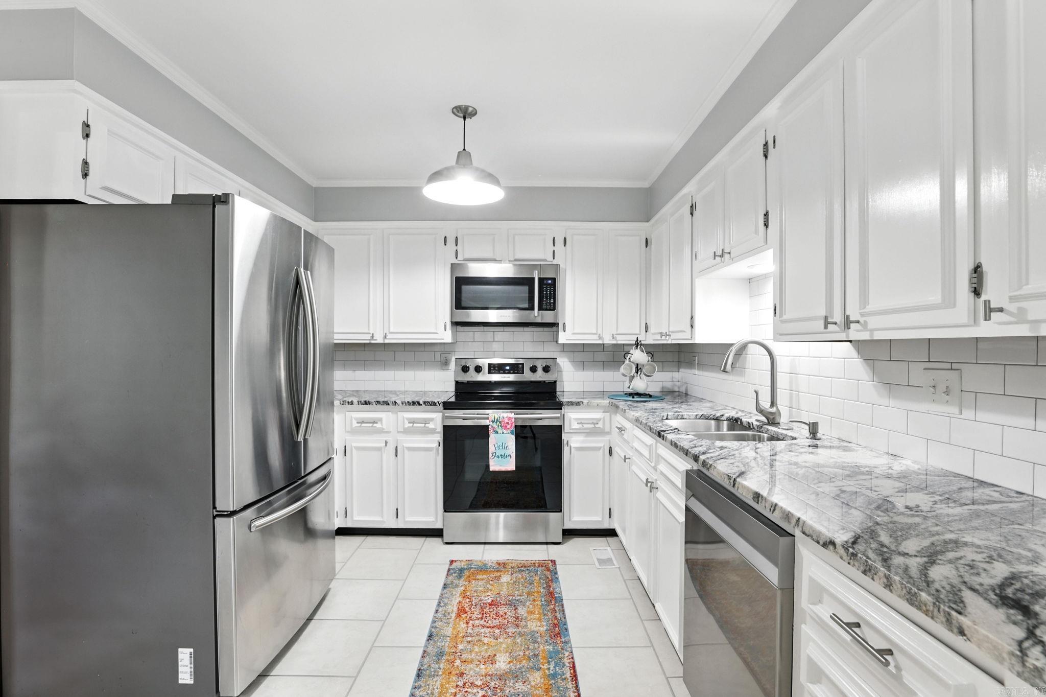 ECHO VALLEY - Residential