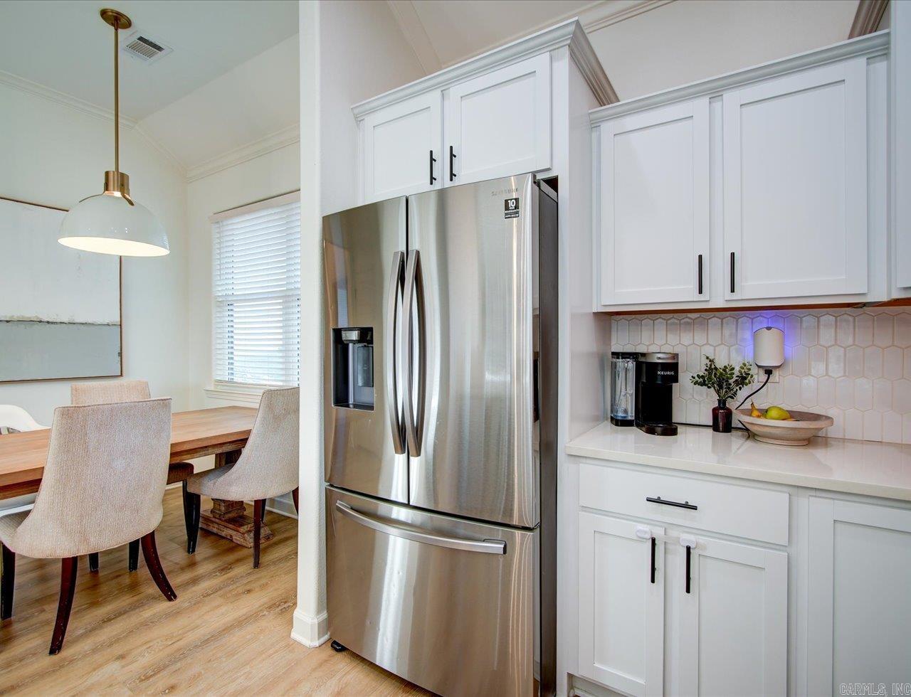 WINDCREST - Residential