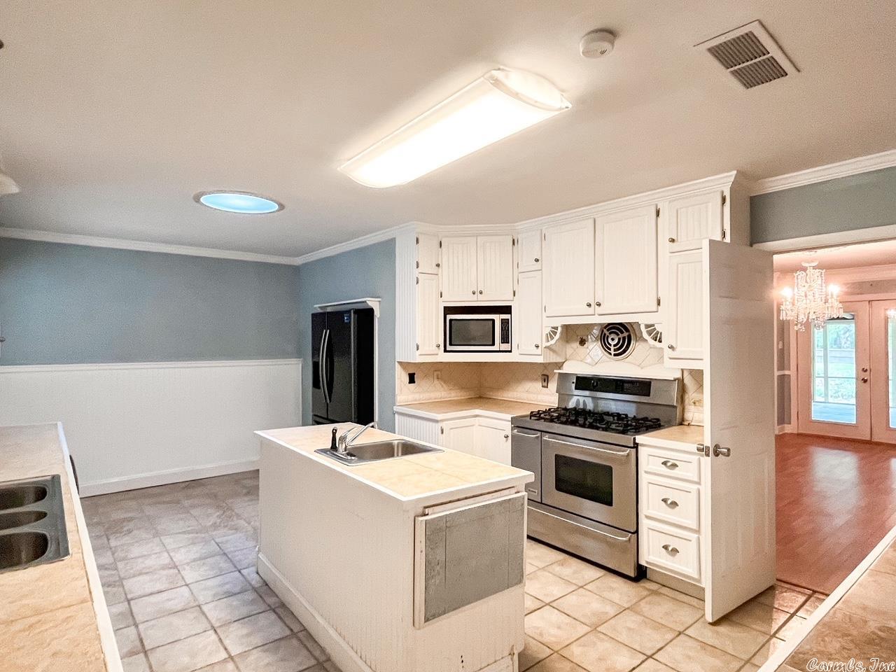 LAKEWOOD HEIGHTS S/D - Residential