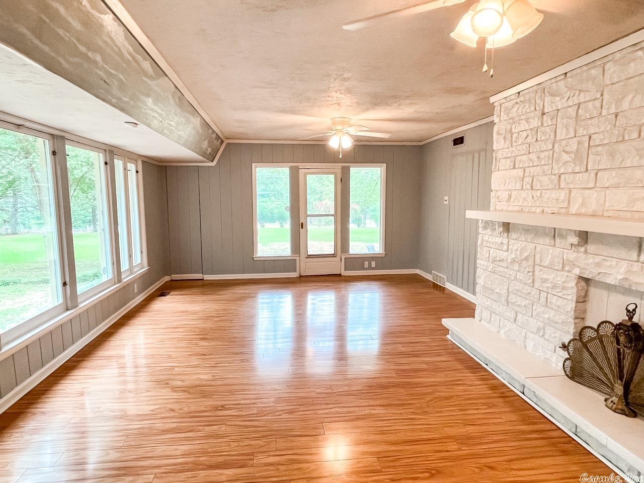 LAKEWOOD HEIGHTS S/D - Residential