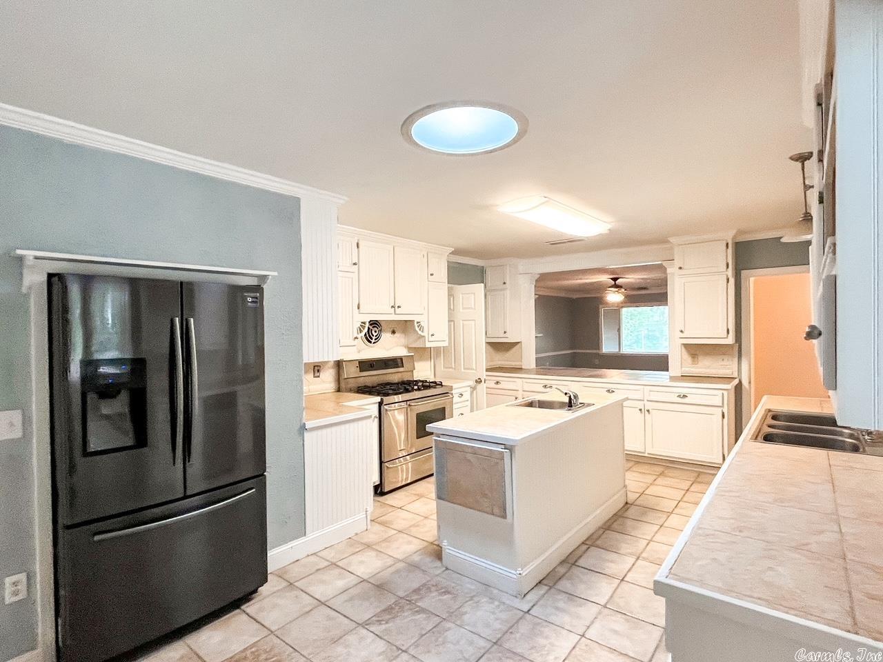 LAKEWOOD HEIGHTS S/D - Residential