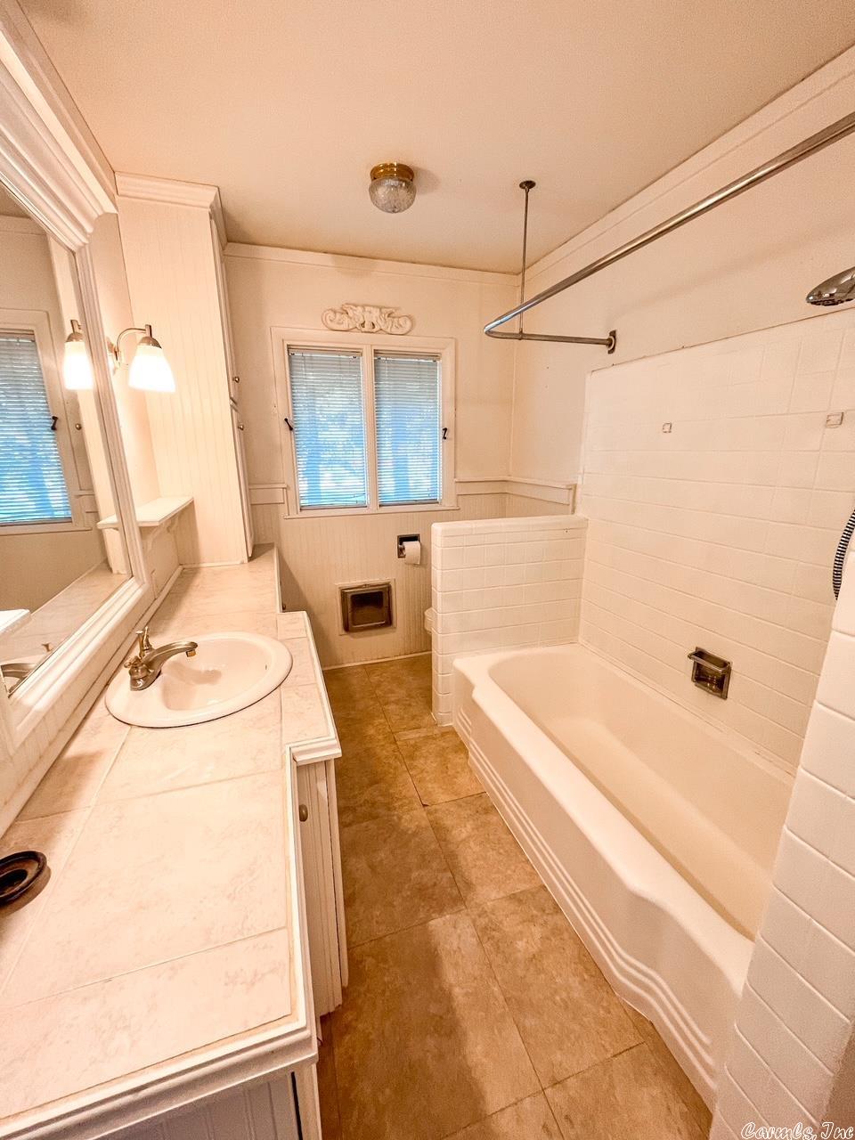 LAKEWOOD HEIGHTS S/D - Residential