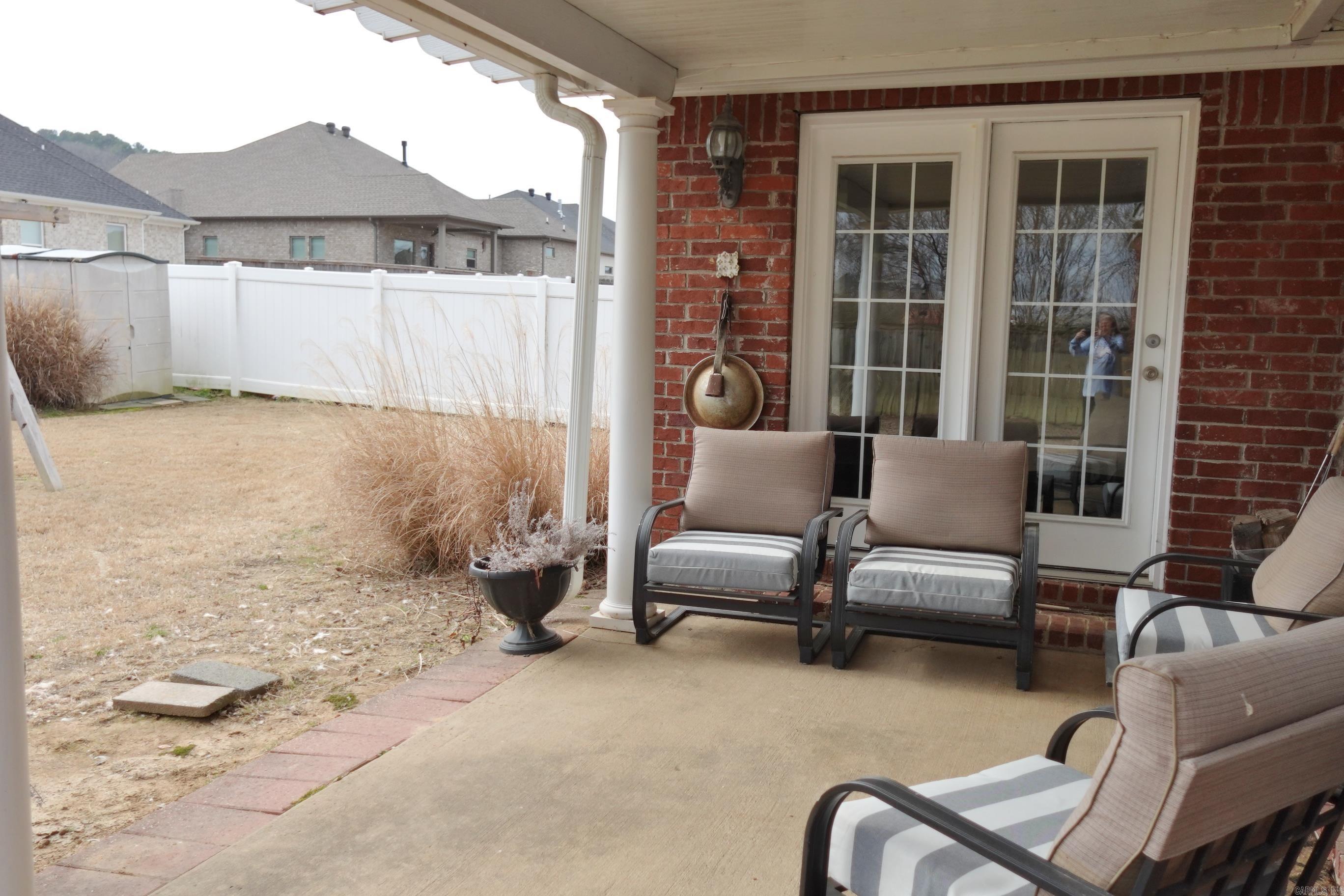 SPRING VALLEY - Residential