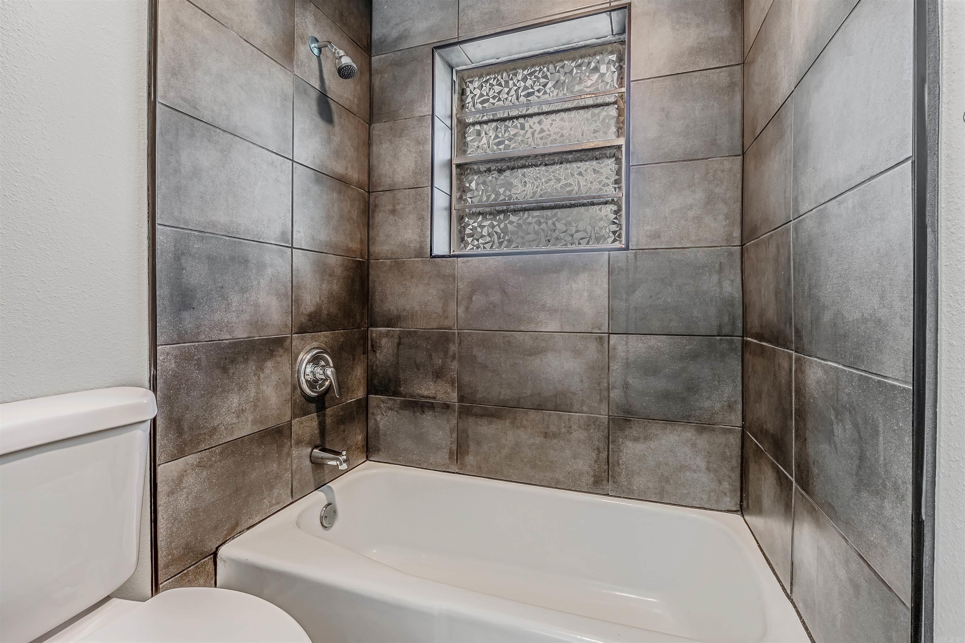 OLD AUSTIN - Residential