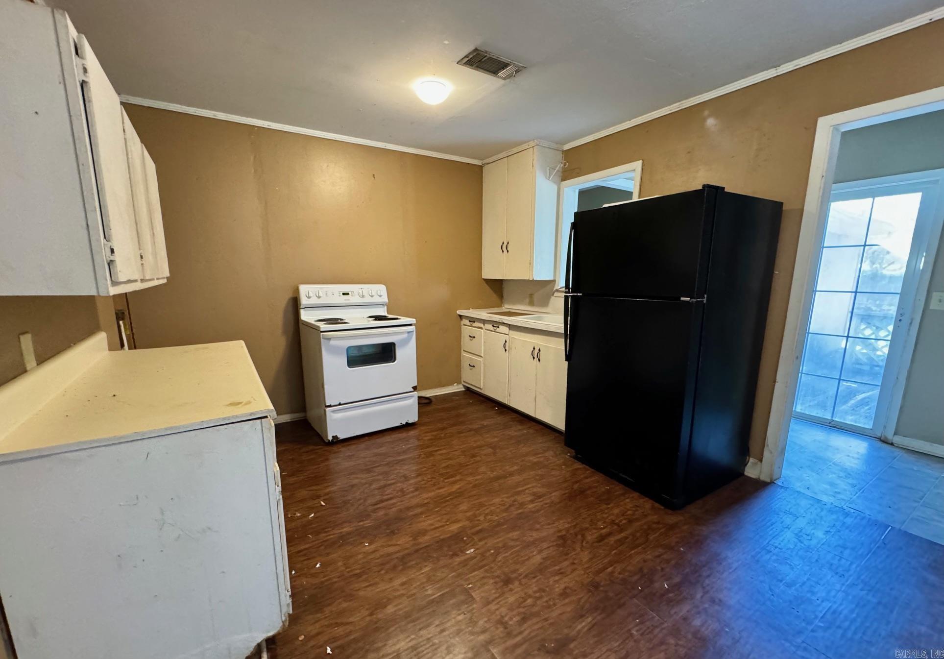 BURROUGHS, J.H. - Residential
