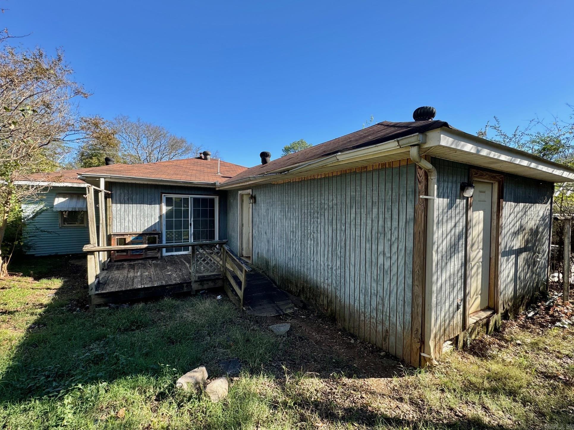 BURROUGHS, J.H. - Residential