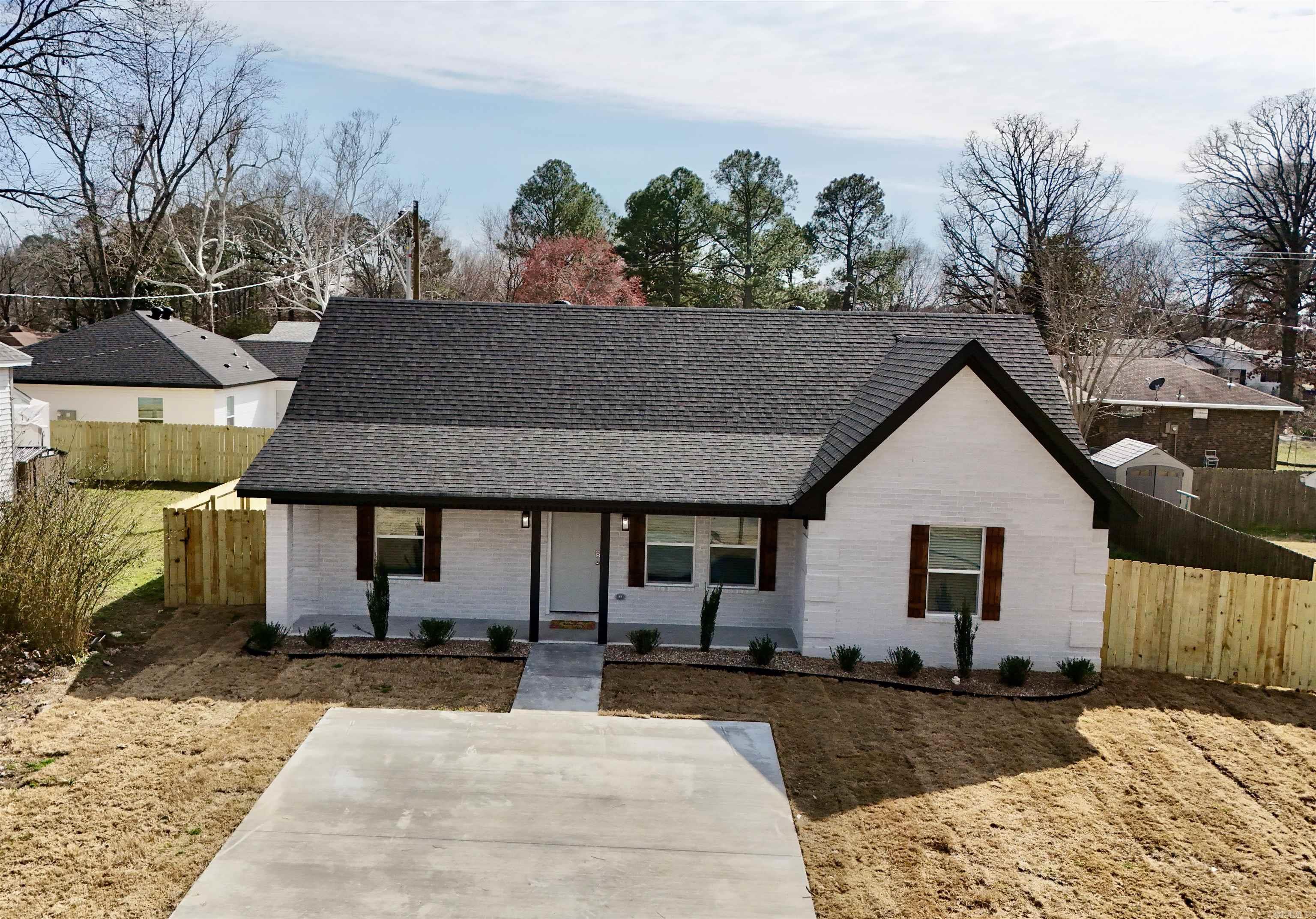 Moore & Martin - Residential